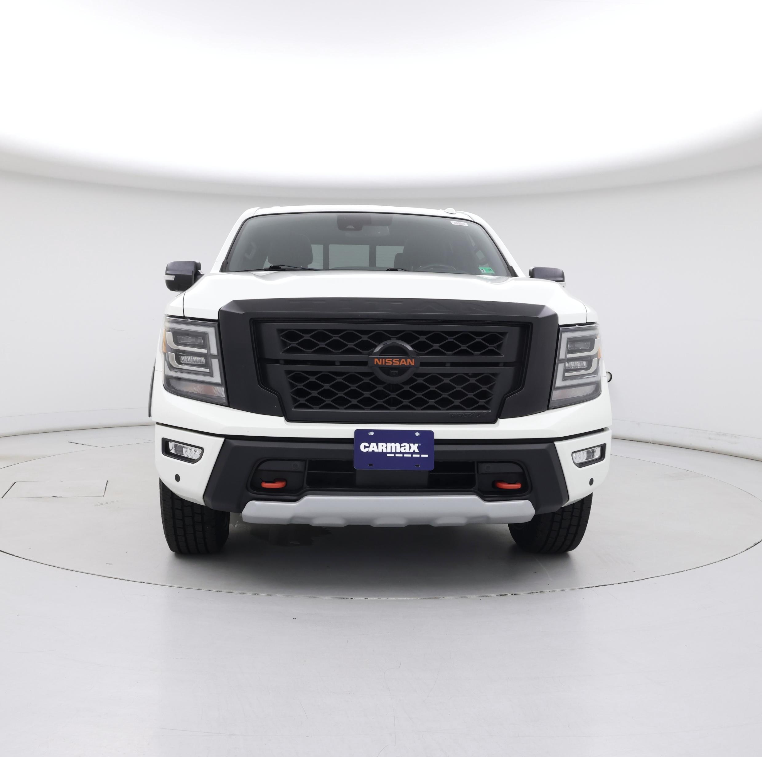 Thumbnail: 2020 Nissan Titan - 5