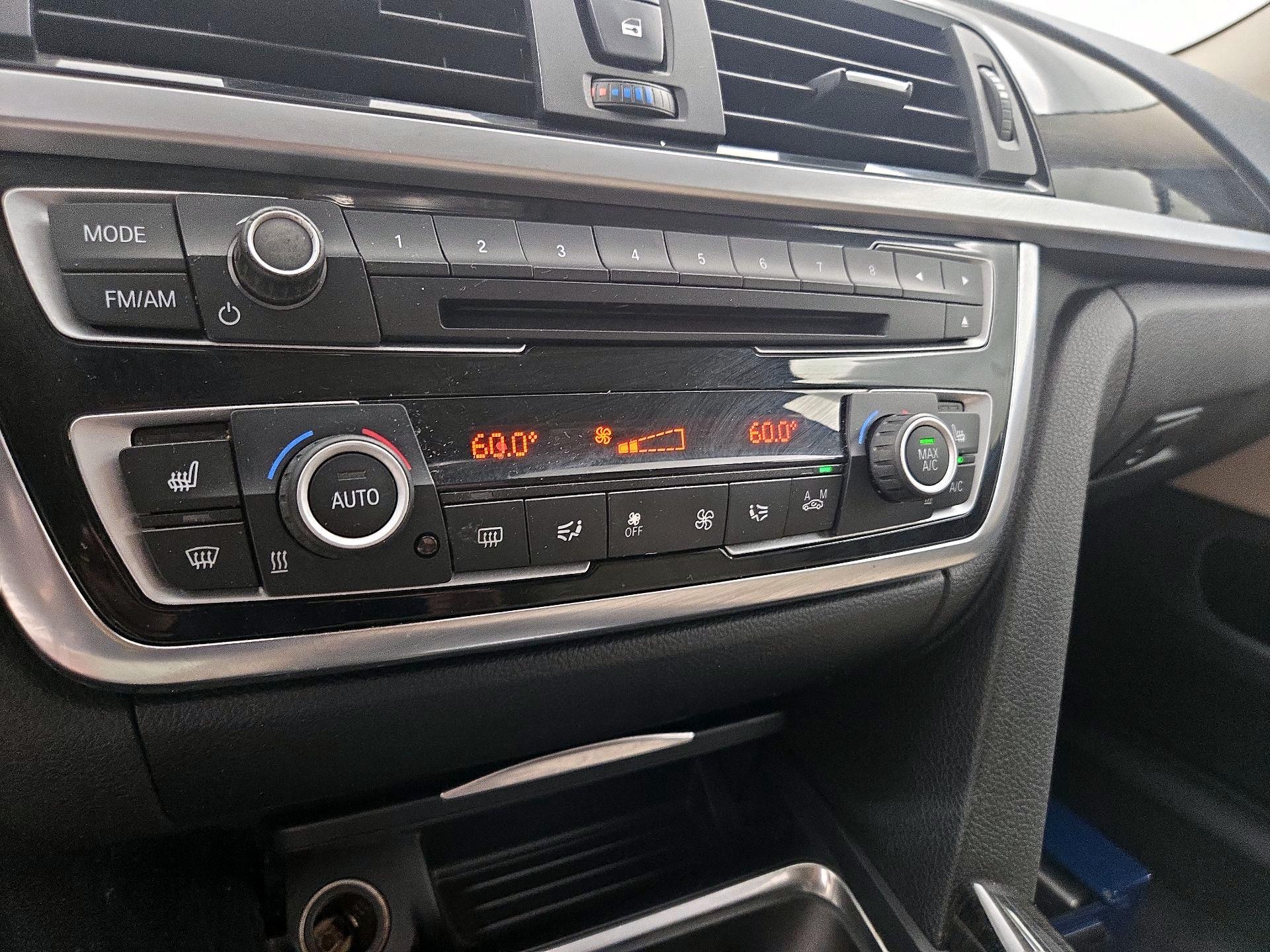 Thumbnail: 2015 BMW 4 Series - 16