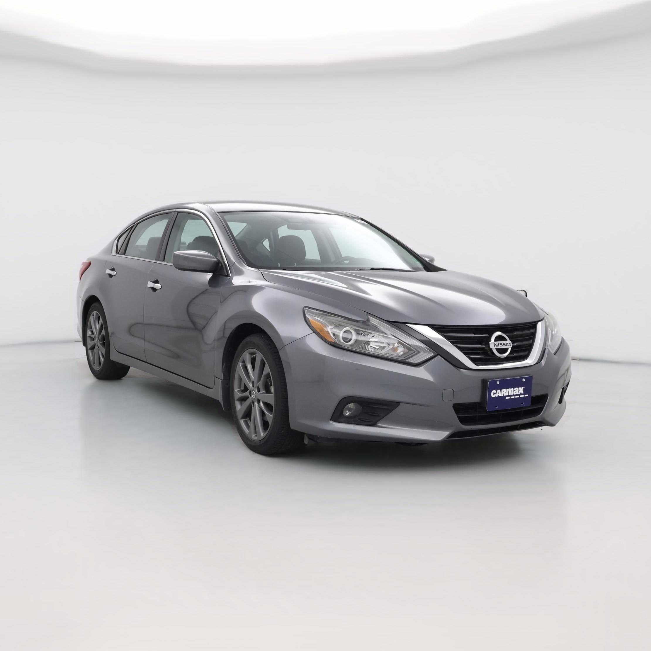 Thumbnail: 2018 Nissan Altima - 1