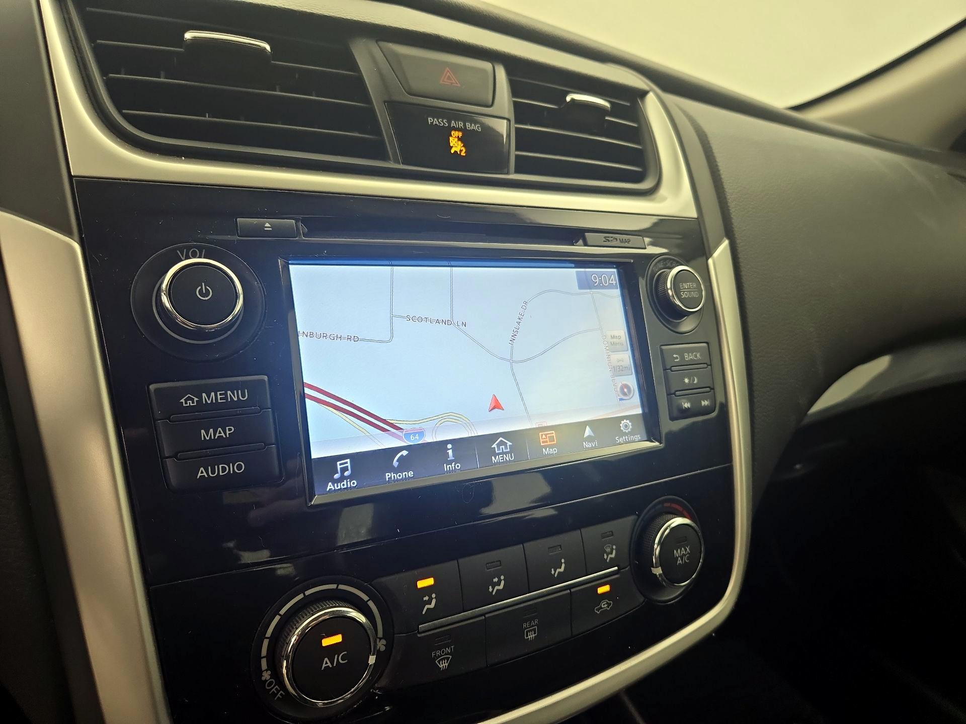 Thumbnail: 2018 Nissan Altima - 14