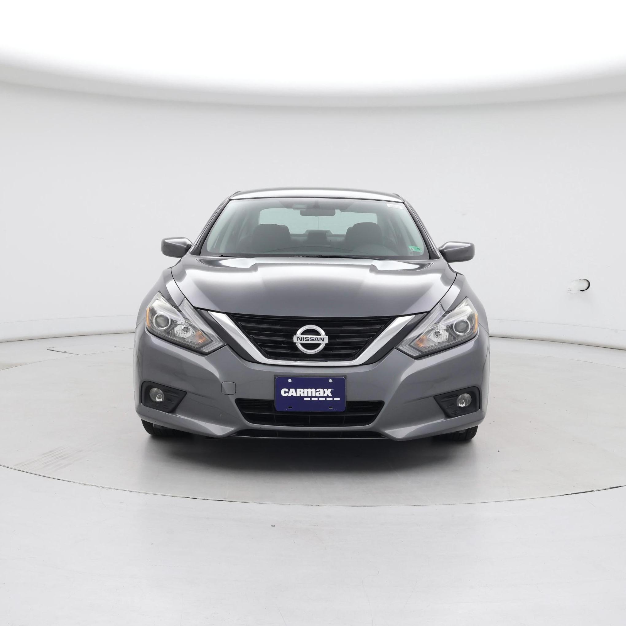 Thumbnail: 2018 Nissan Altima - 5