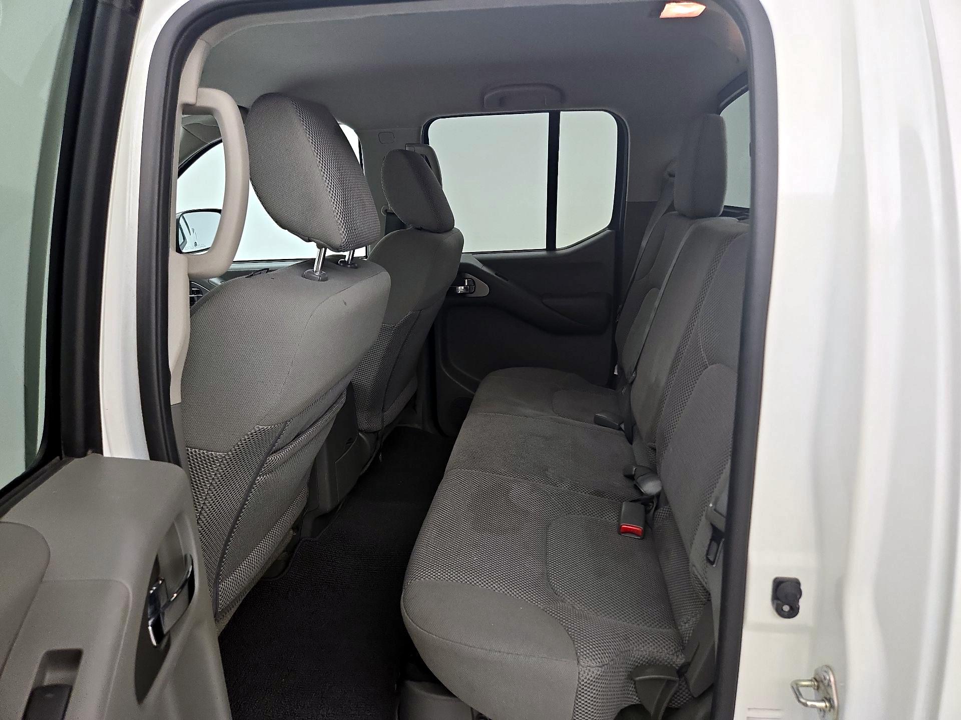 Thumbnail: 2017 Nissan Frontier - 18