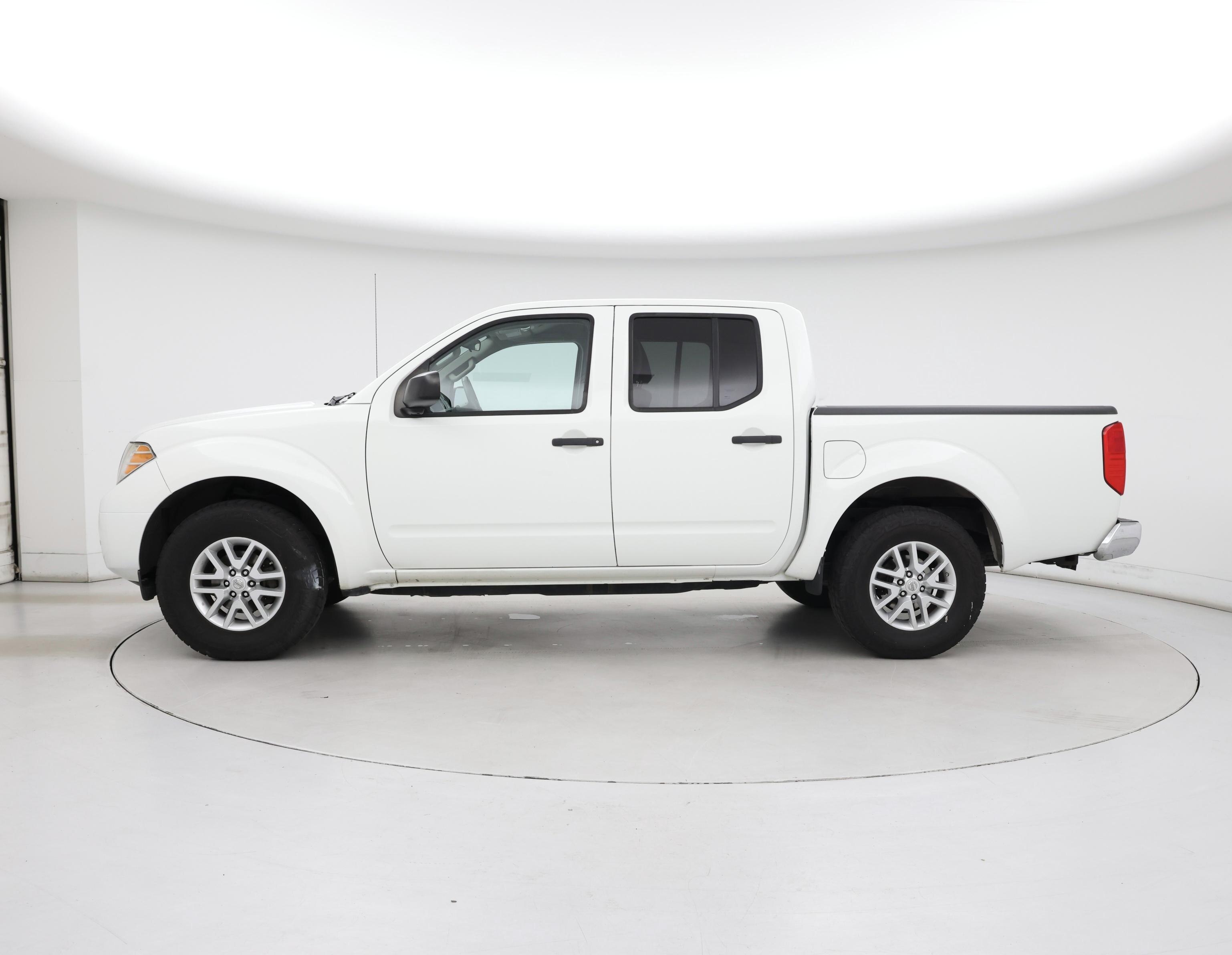Thumbnail: 2017 Nissan Frontier - 3