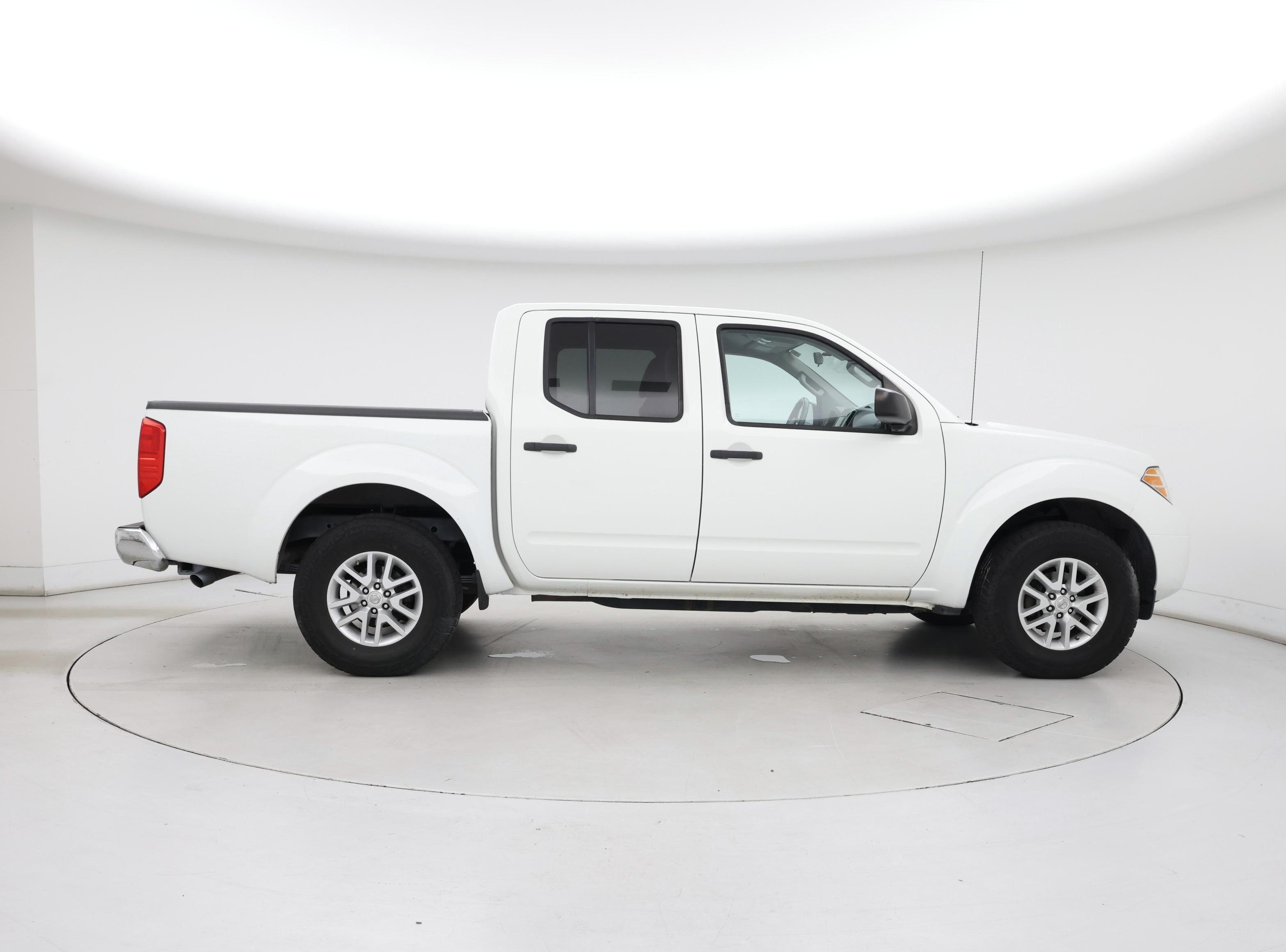 Thumbnail: 2017 Nissan Frontier - 7