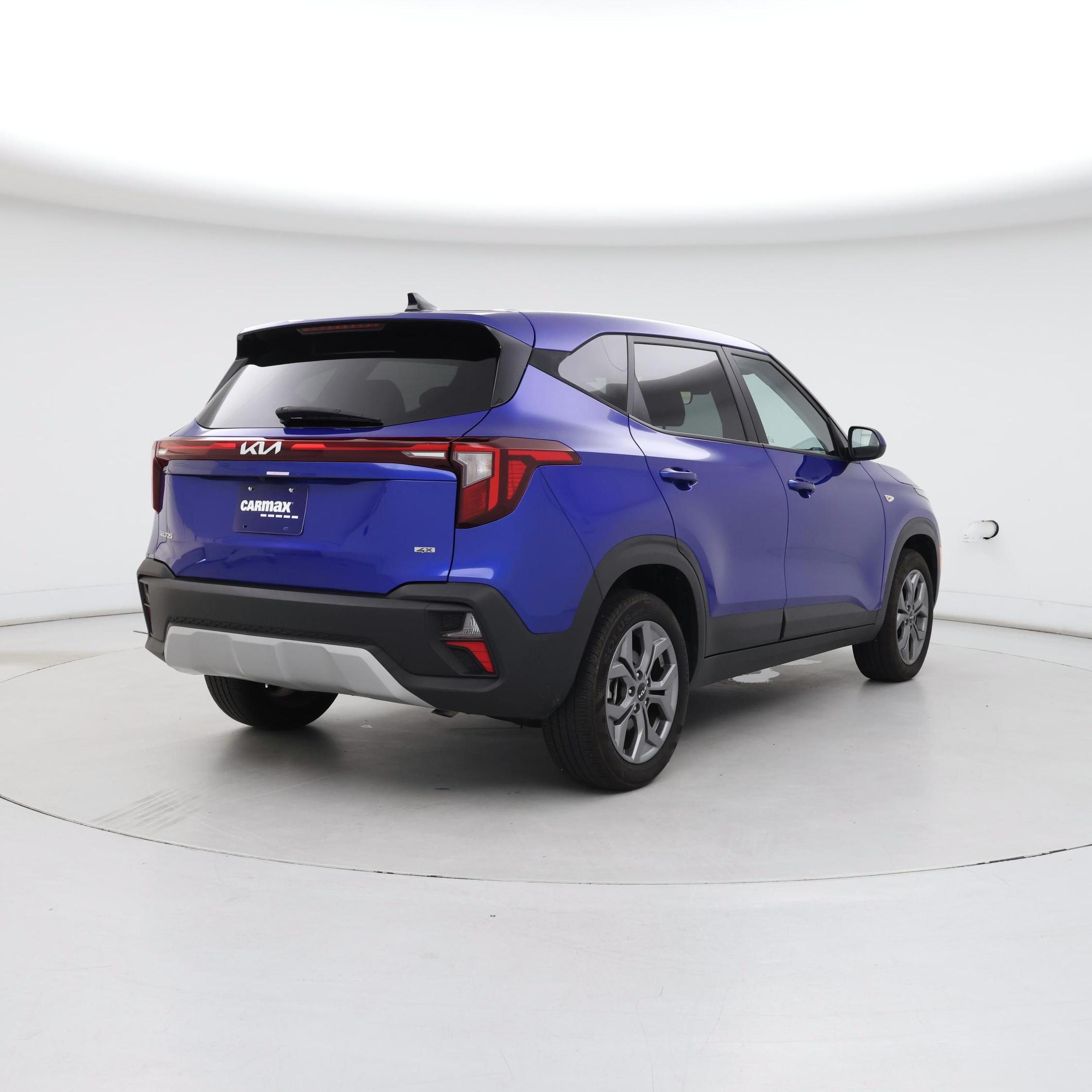 Thumbnail: 2024 Kia Seltos - 8