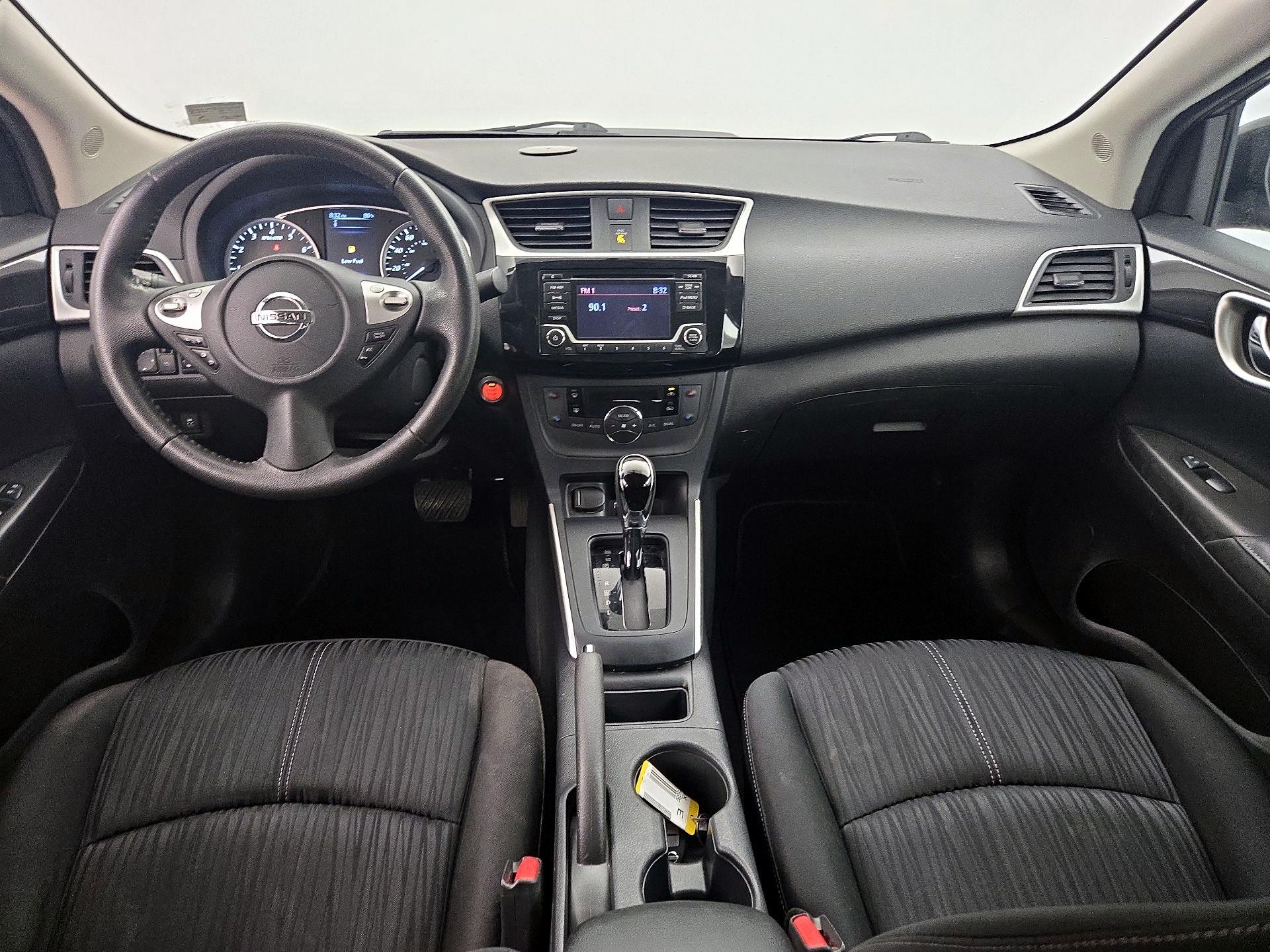 Thumbnail: 2018 Nissan Sentra - 9