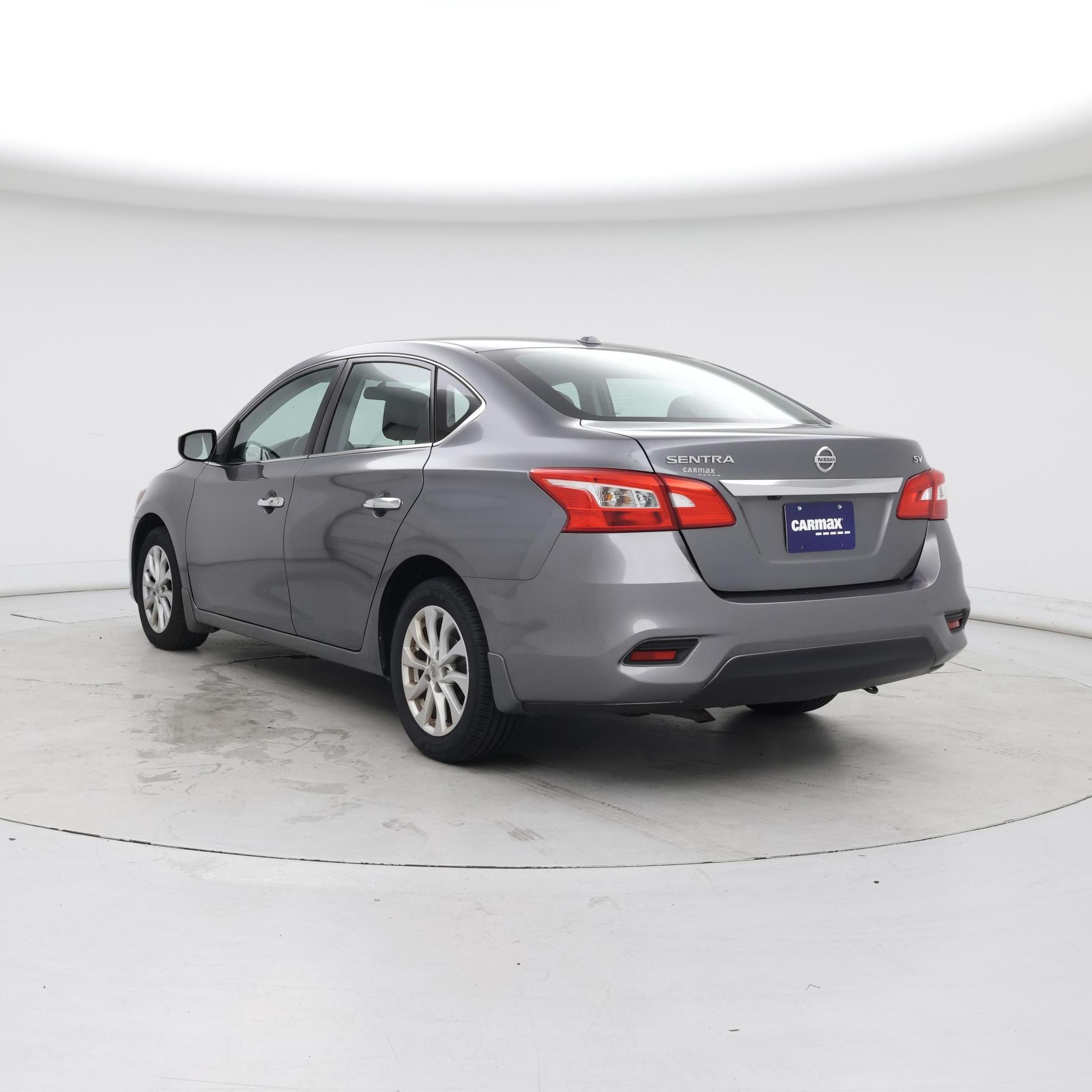 Thumbnail: 2018 Nissan Sentra - 2