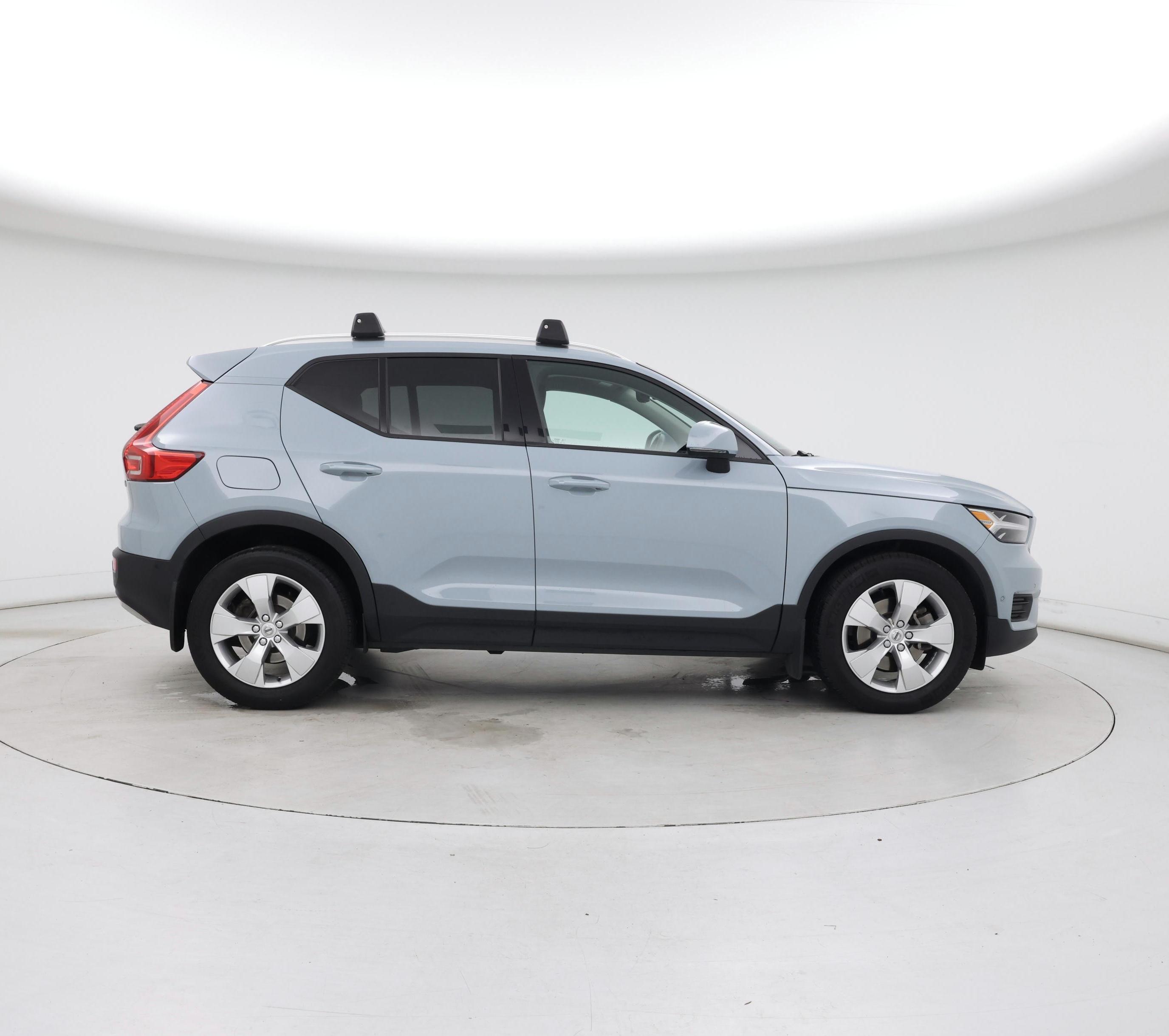 Thumbnail: 2019 Volvo XC40 - 7