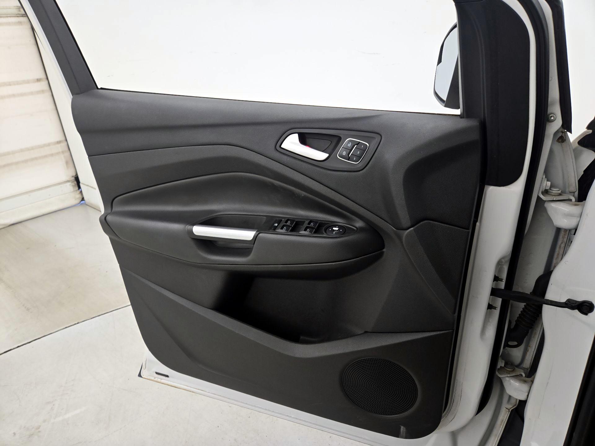 Thumbnail: 2014 Ford Escape - 12