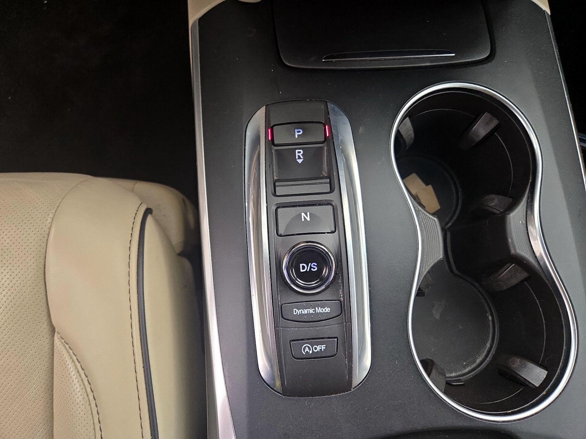 Thumbnail: 2018 Acura MDX - 18