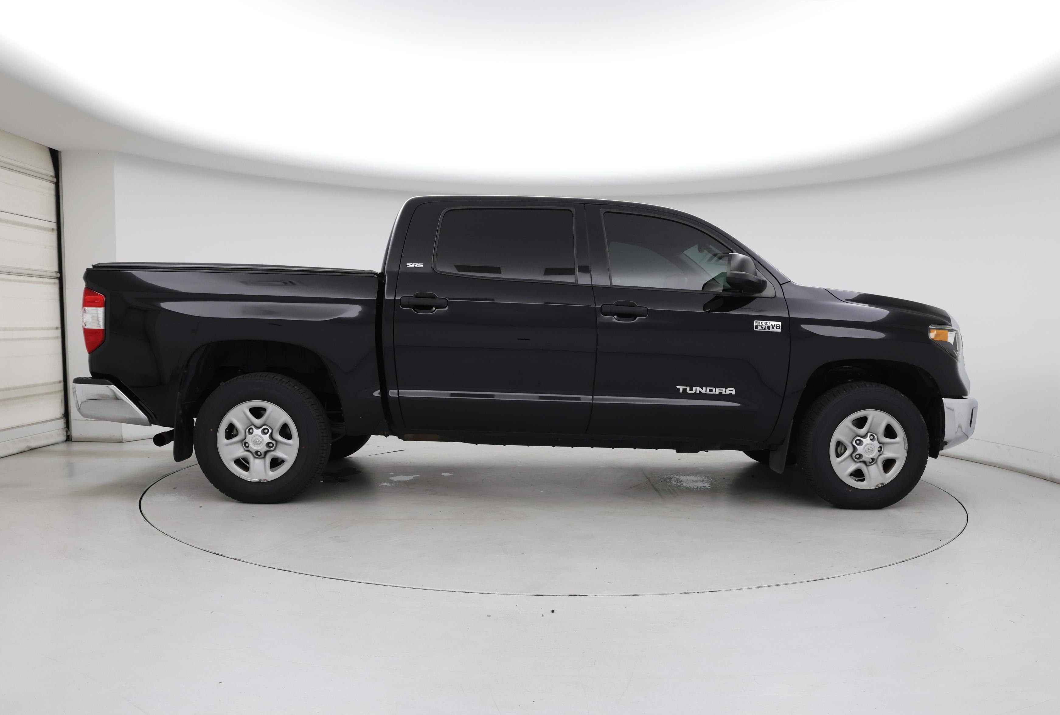Thumbnail: 2020 Toyota Tundra - 7