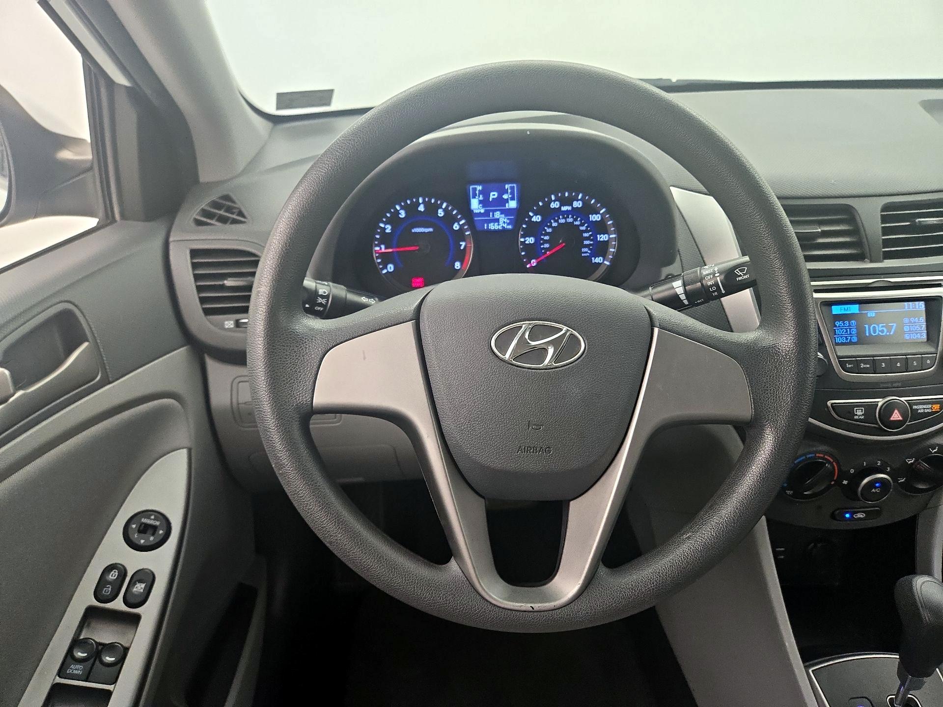 Thumbnail: 2016 Hyundai Accent - 10