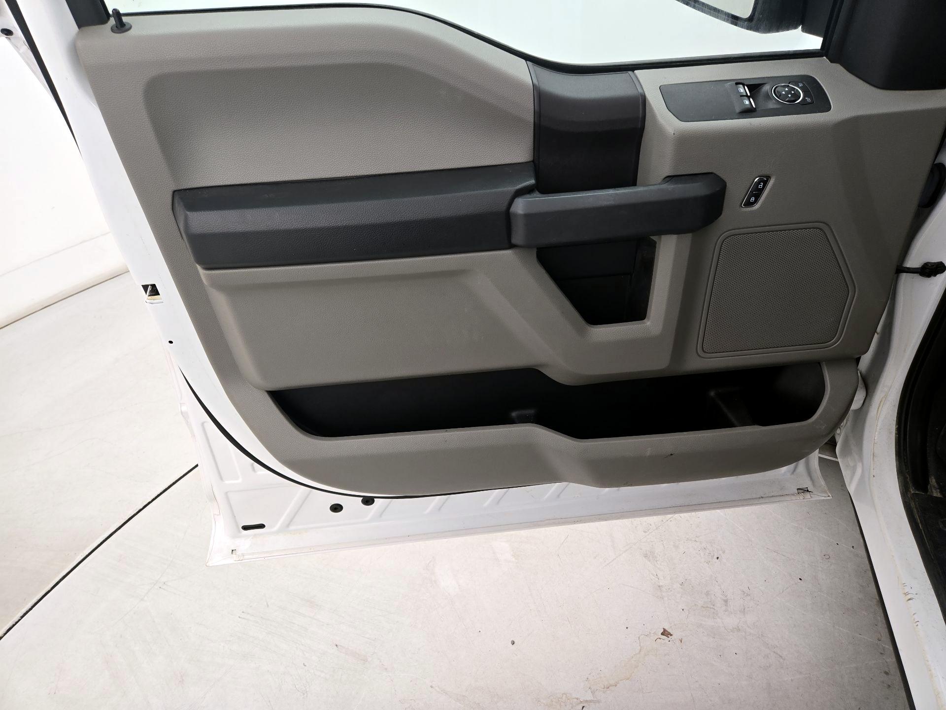 Thumbnail: 2019 Ford F-150 - 12