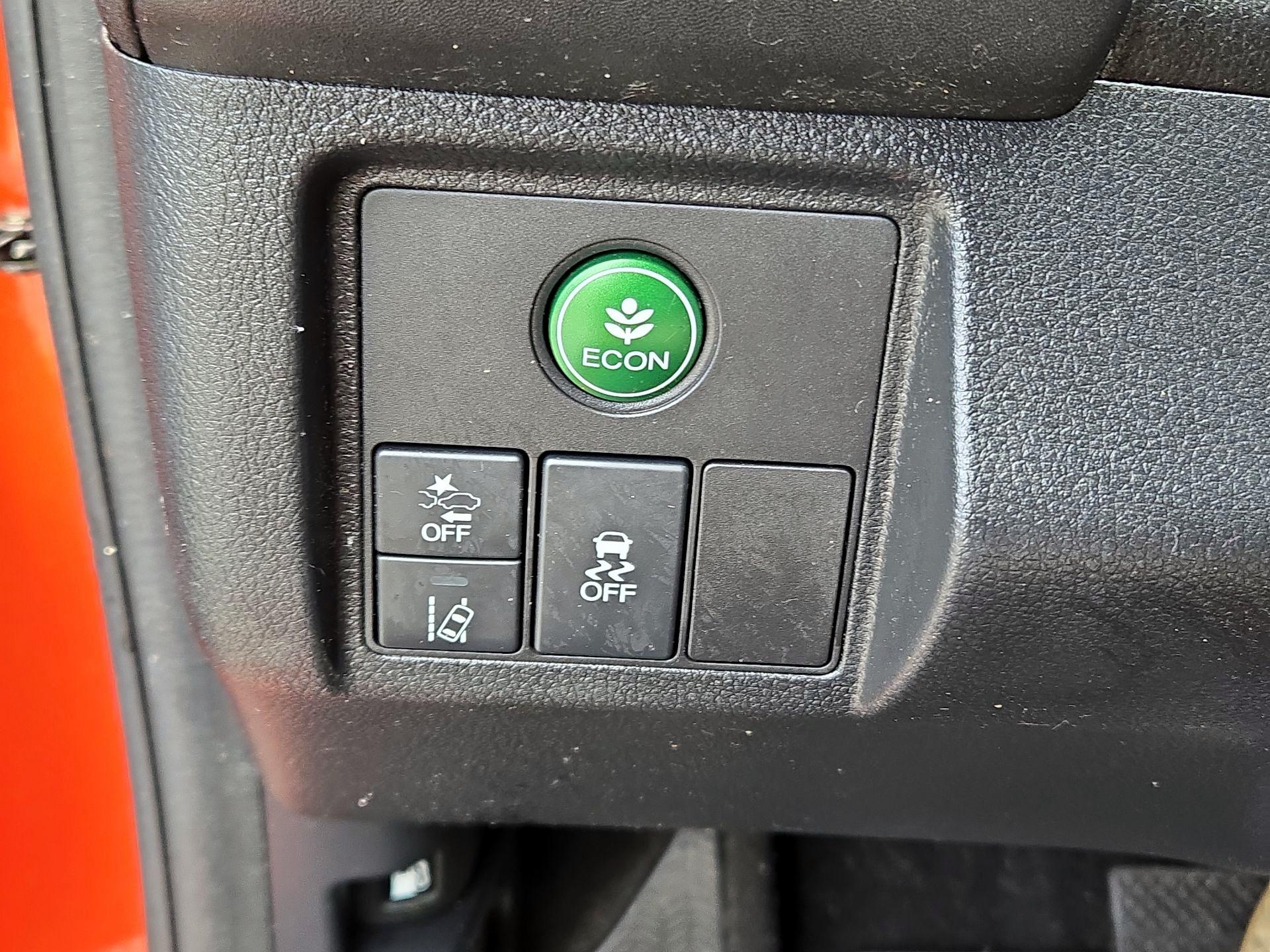 Thumbnail: 2019 Honda HR-V - 13