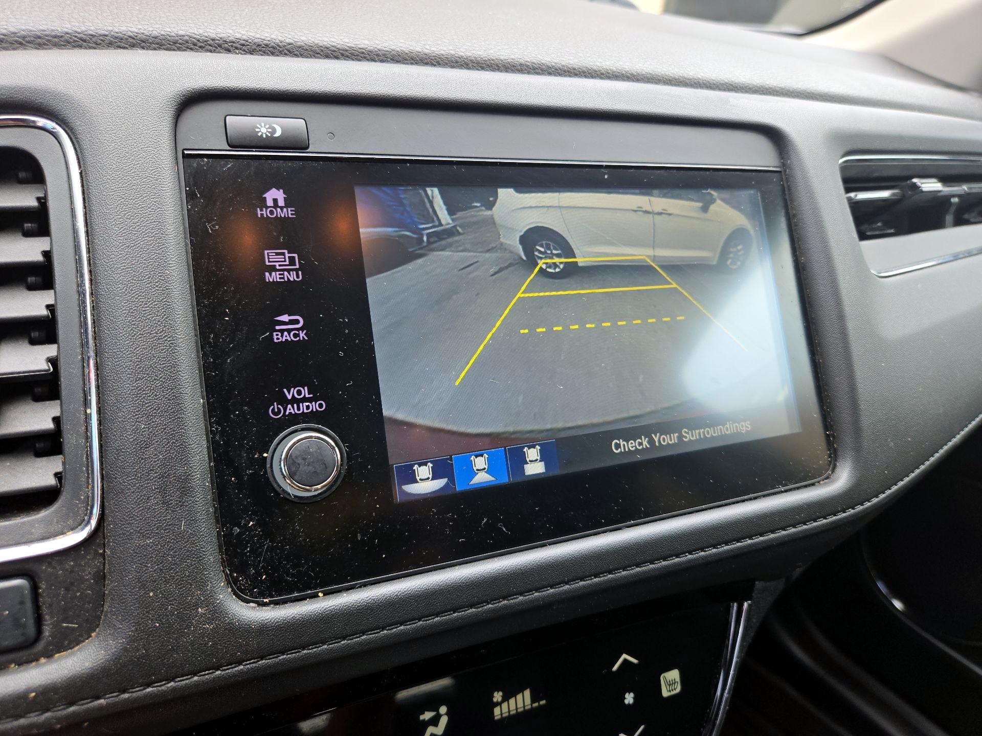 Thumbnail: 2019 Honda HR-V - 14
