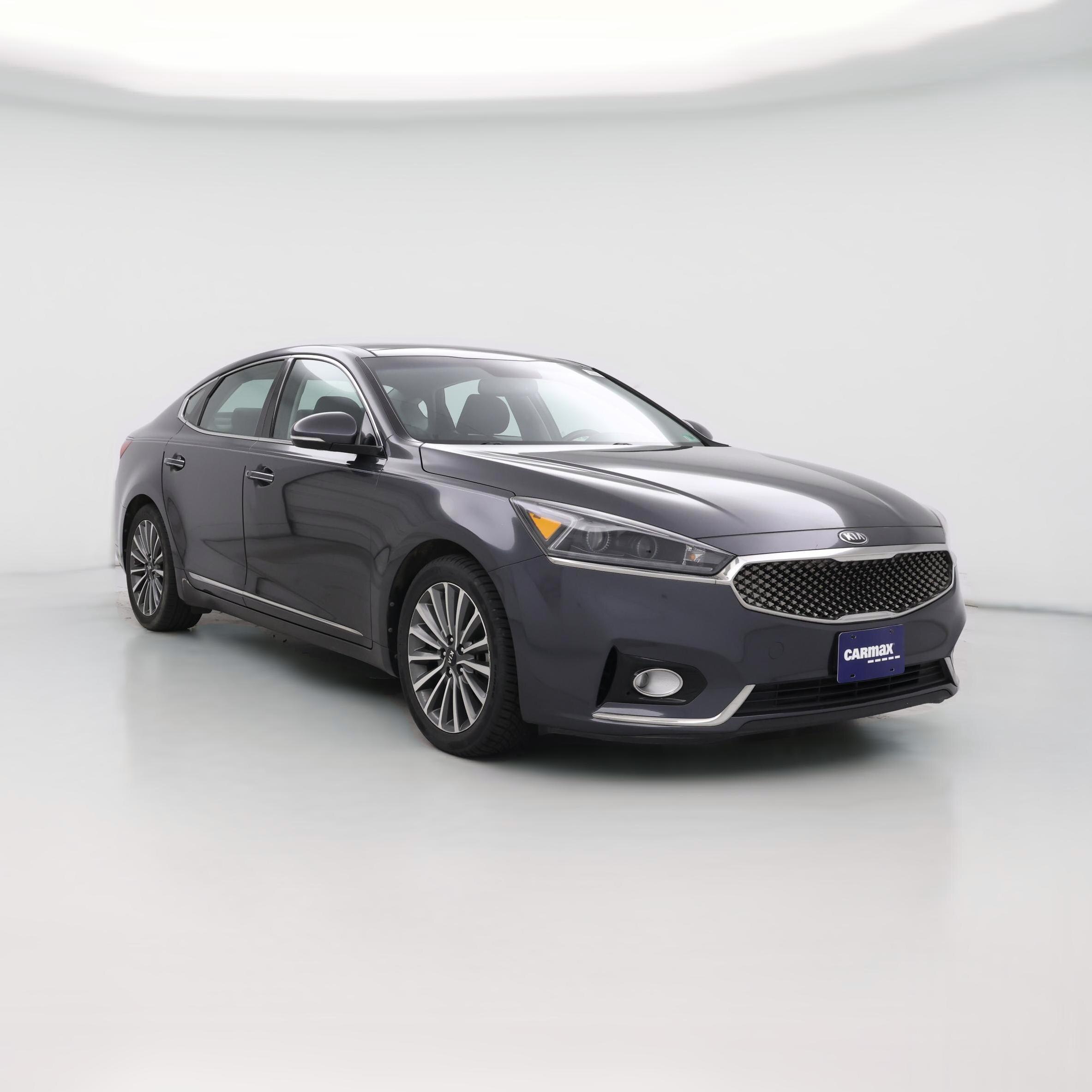 Thumbnail: 2017 Kia Cadenza - 1