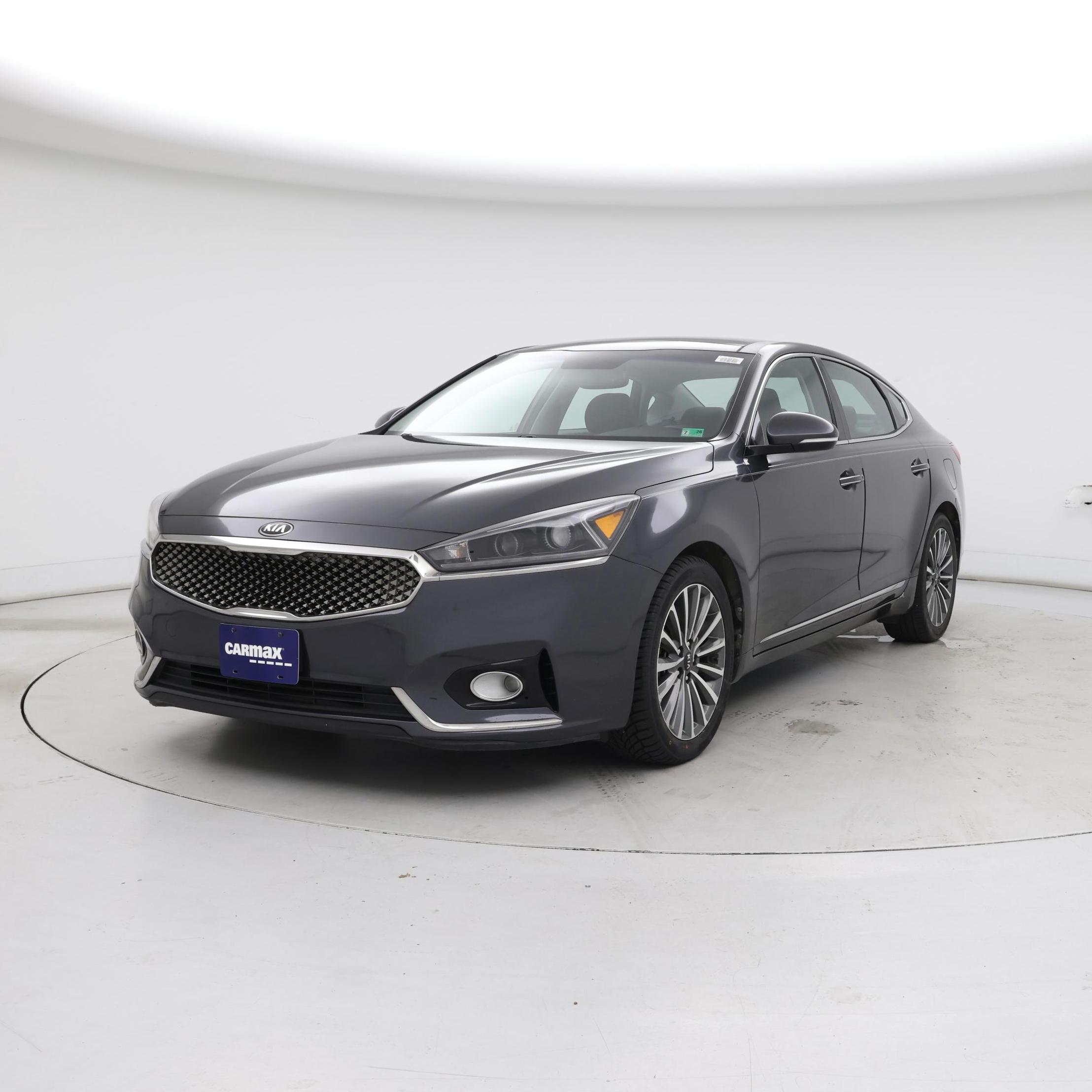 Thumbnail: 2017 Kia Cadenza - 4