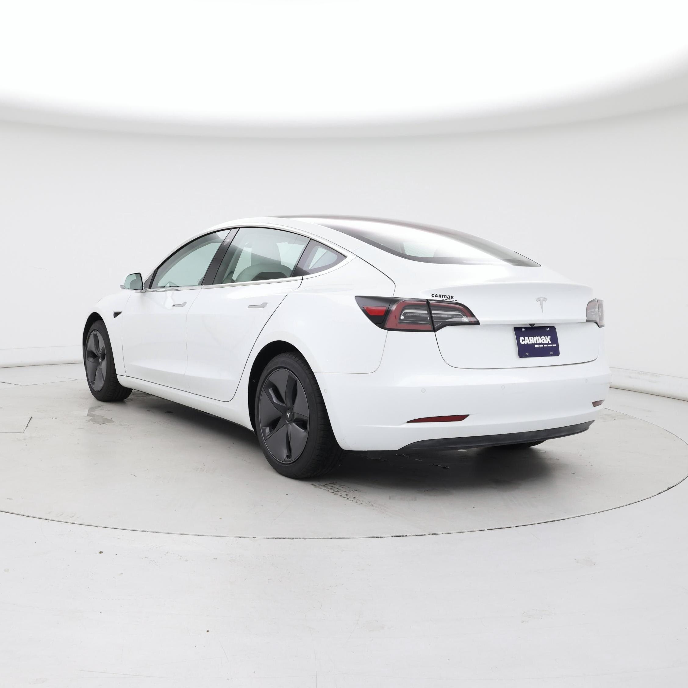 Thumbnail: 2018 Tesla Model 3 - 2