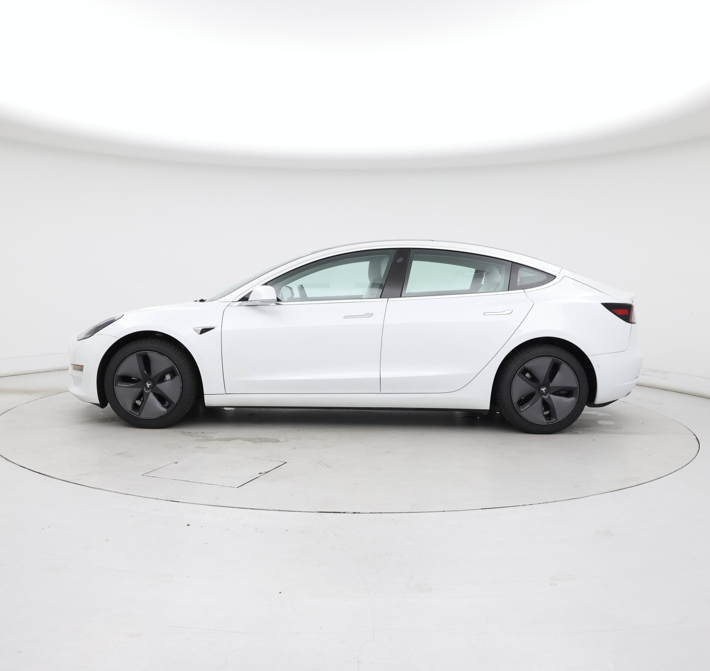 Thumbnail: 2018 Tesla Model 3 - 3