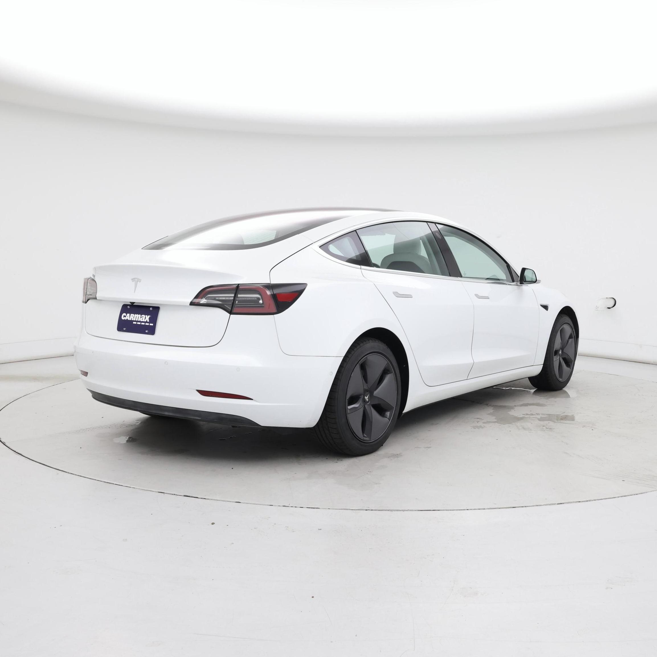 Thumbnail: 2018 Tesla Model 3 - 8