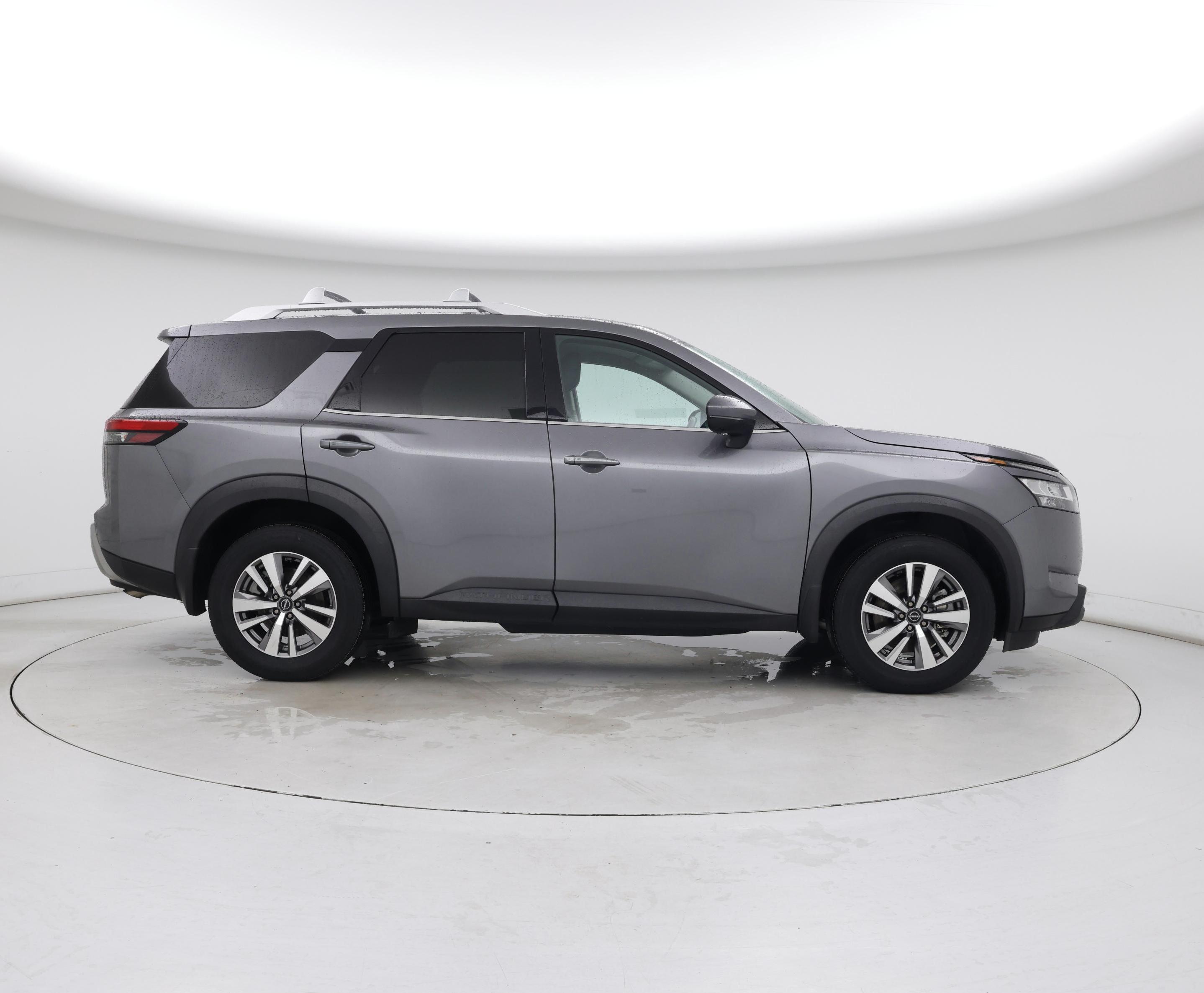 Thumbnail: 2023 Nissan Pathfinder - 7
