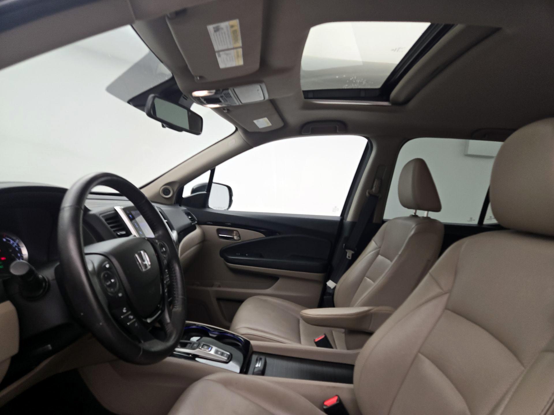 Thumbnail: 2020 Honda Ridgeline - 20
