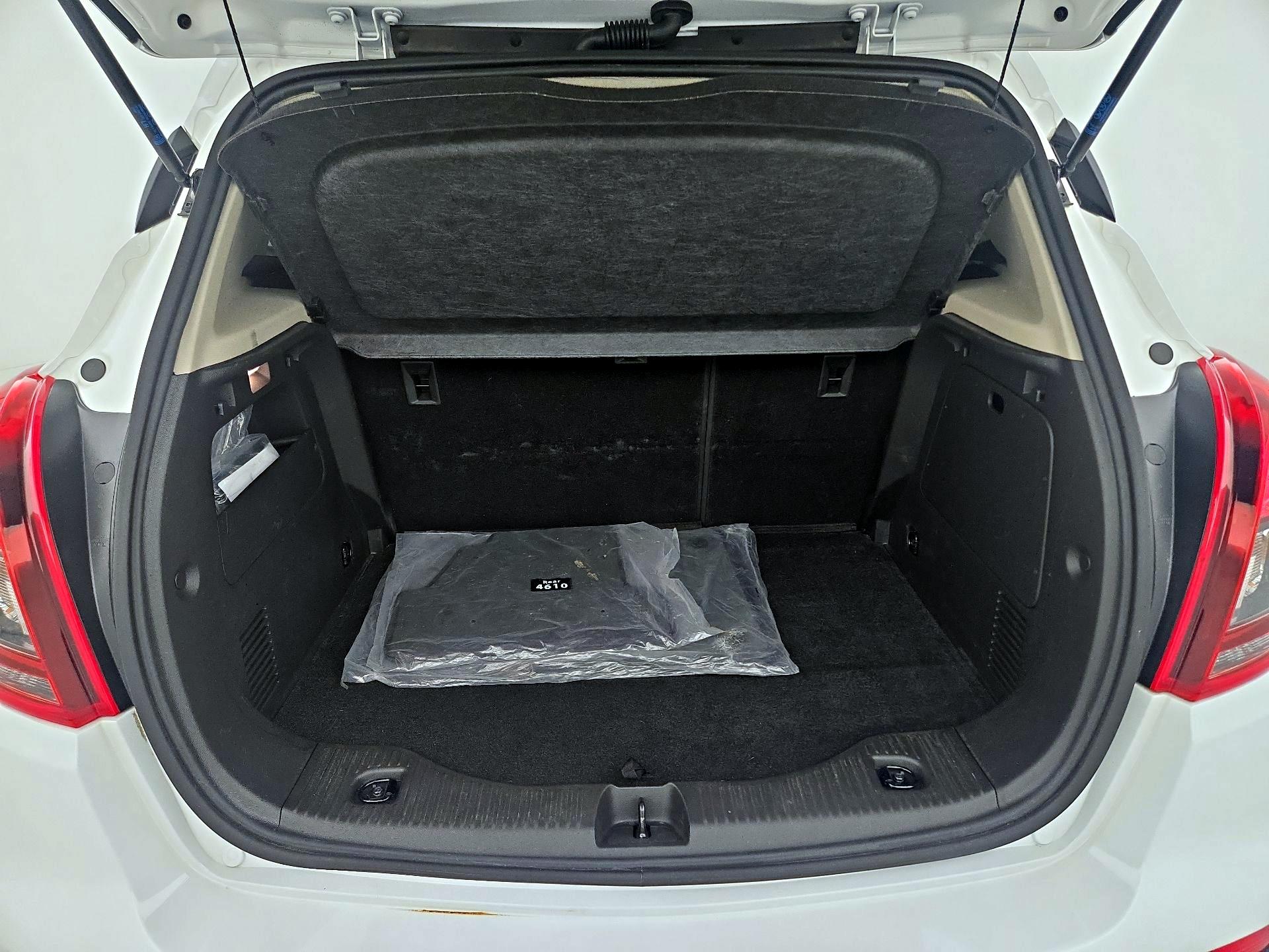 Thumbnail: 2019 Buick Encore - 20
