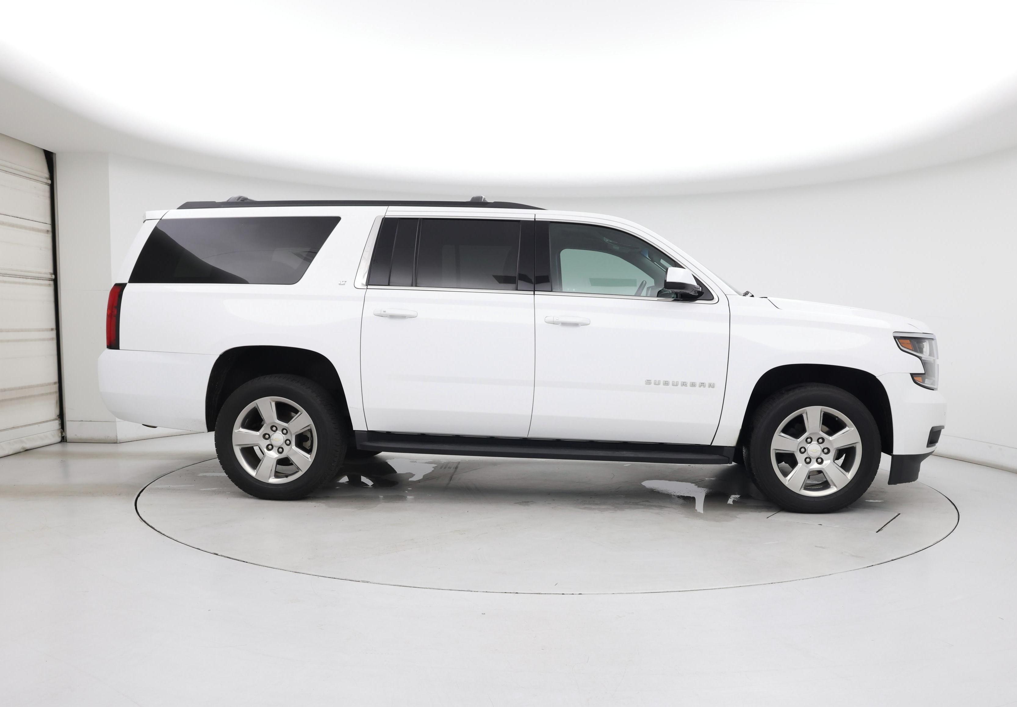 Thumbnail: 2020 Chevrolet Suburban - 7