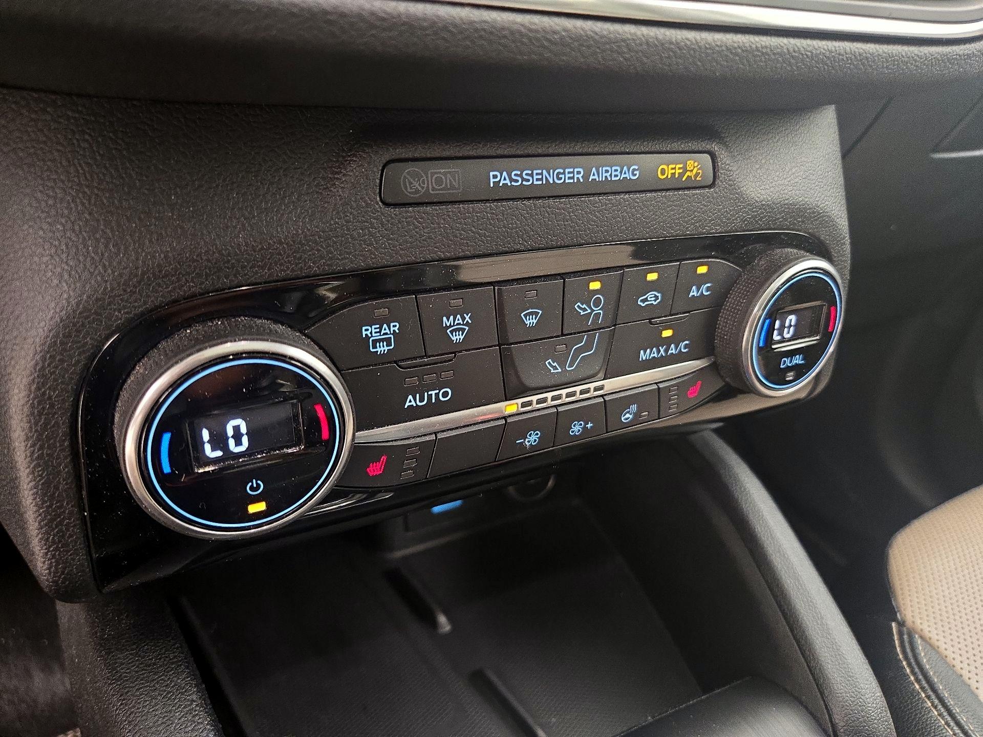 Thumbnail: 2021 Ford Escape - 17