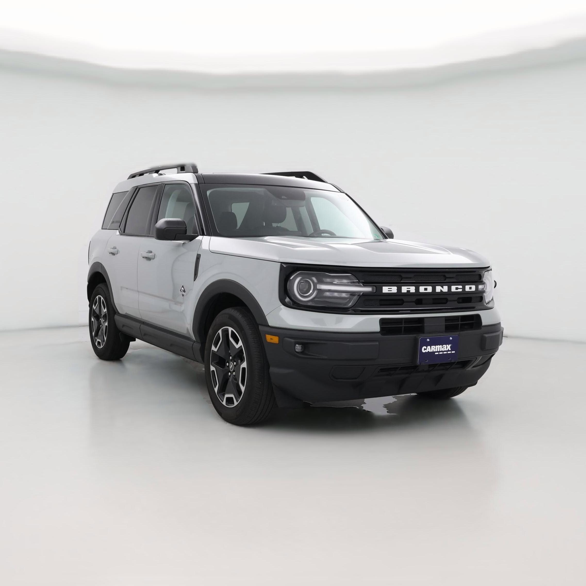 Thumbnail: 2023 Ford Bronco Sport - 1