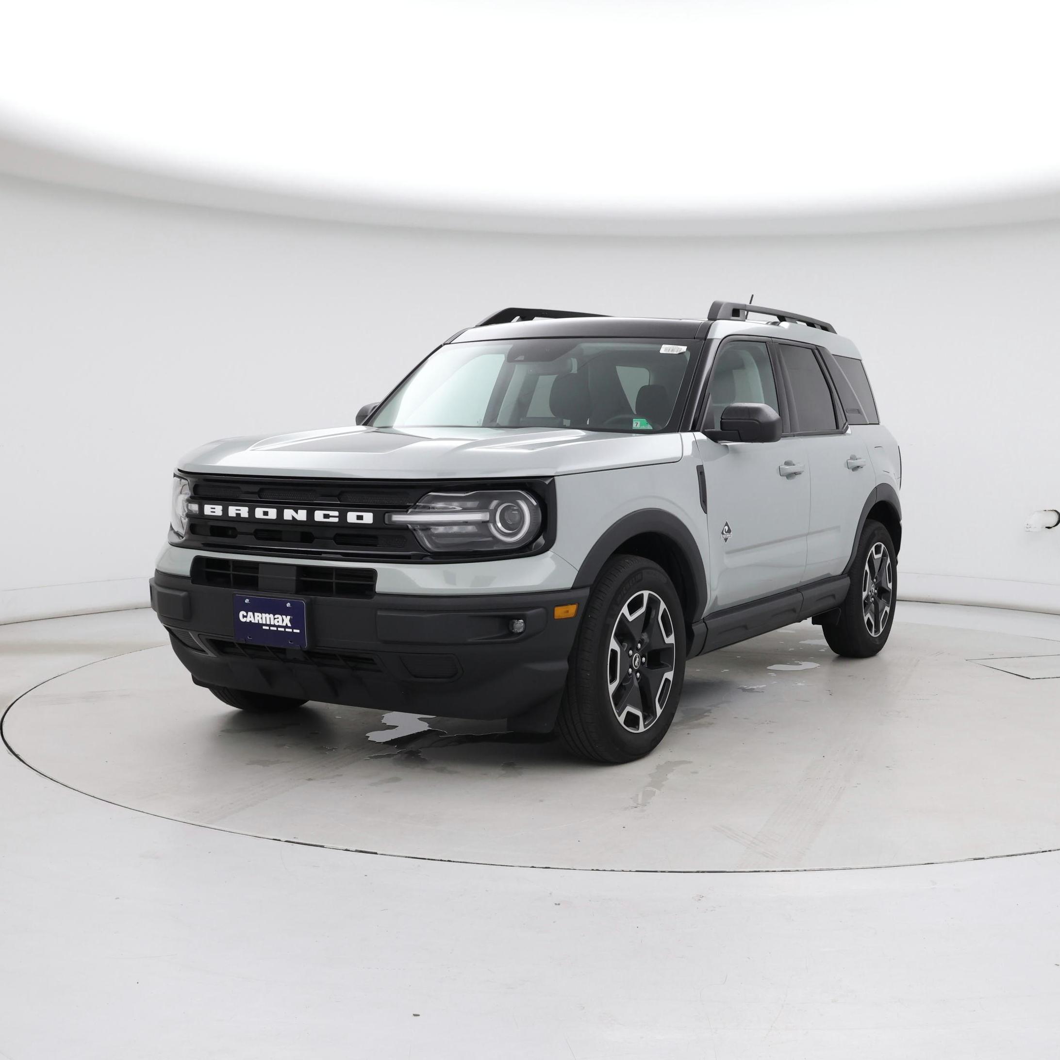 Thumbnail: 2023 Ford Bronco Sport - 4