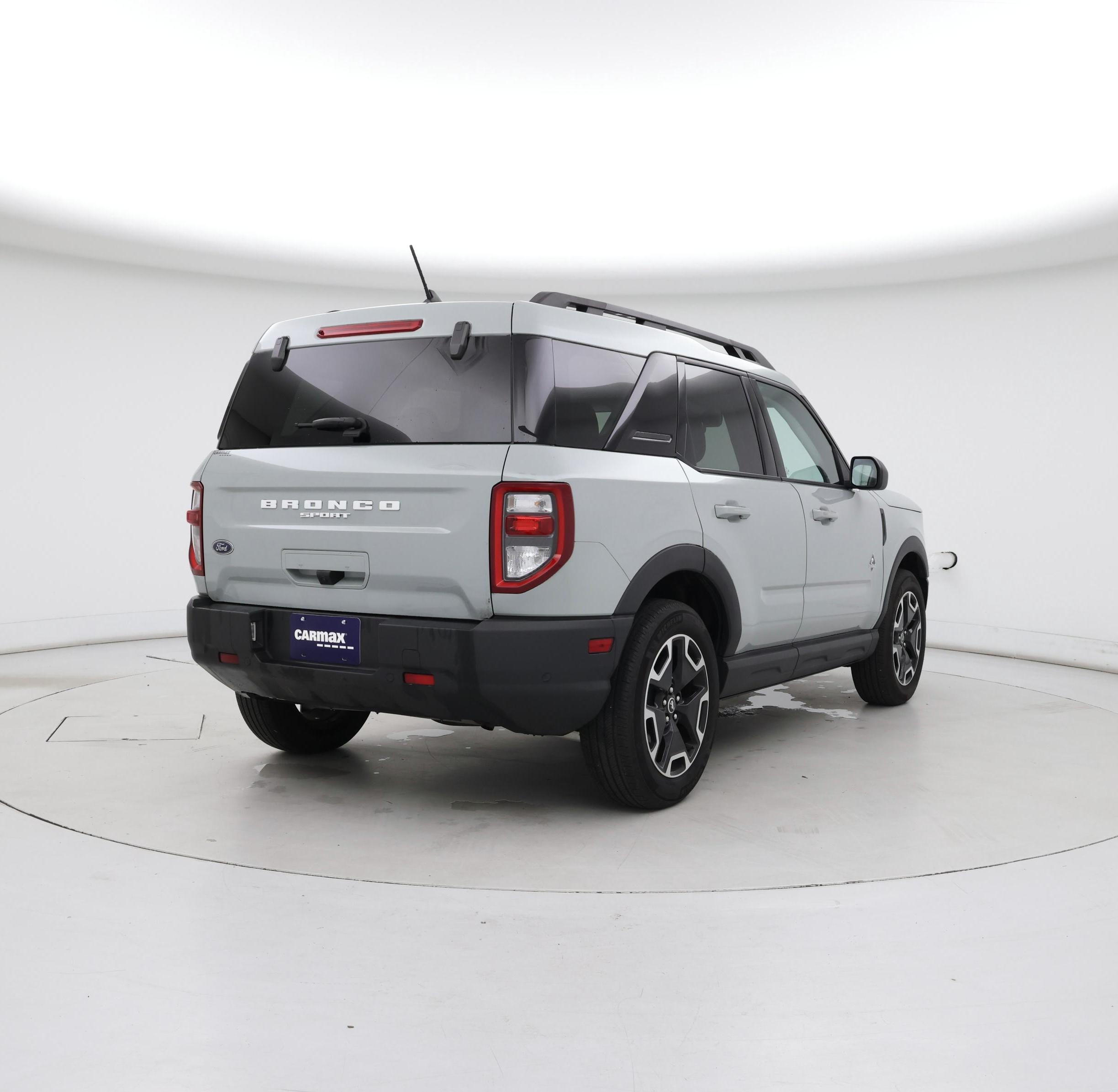 Thumbnail: 2023 Ford Bronco Sport - 8
