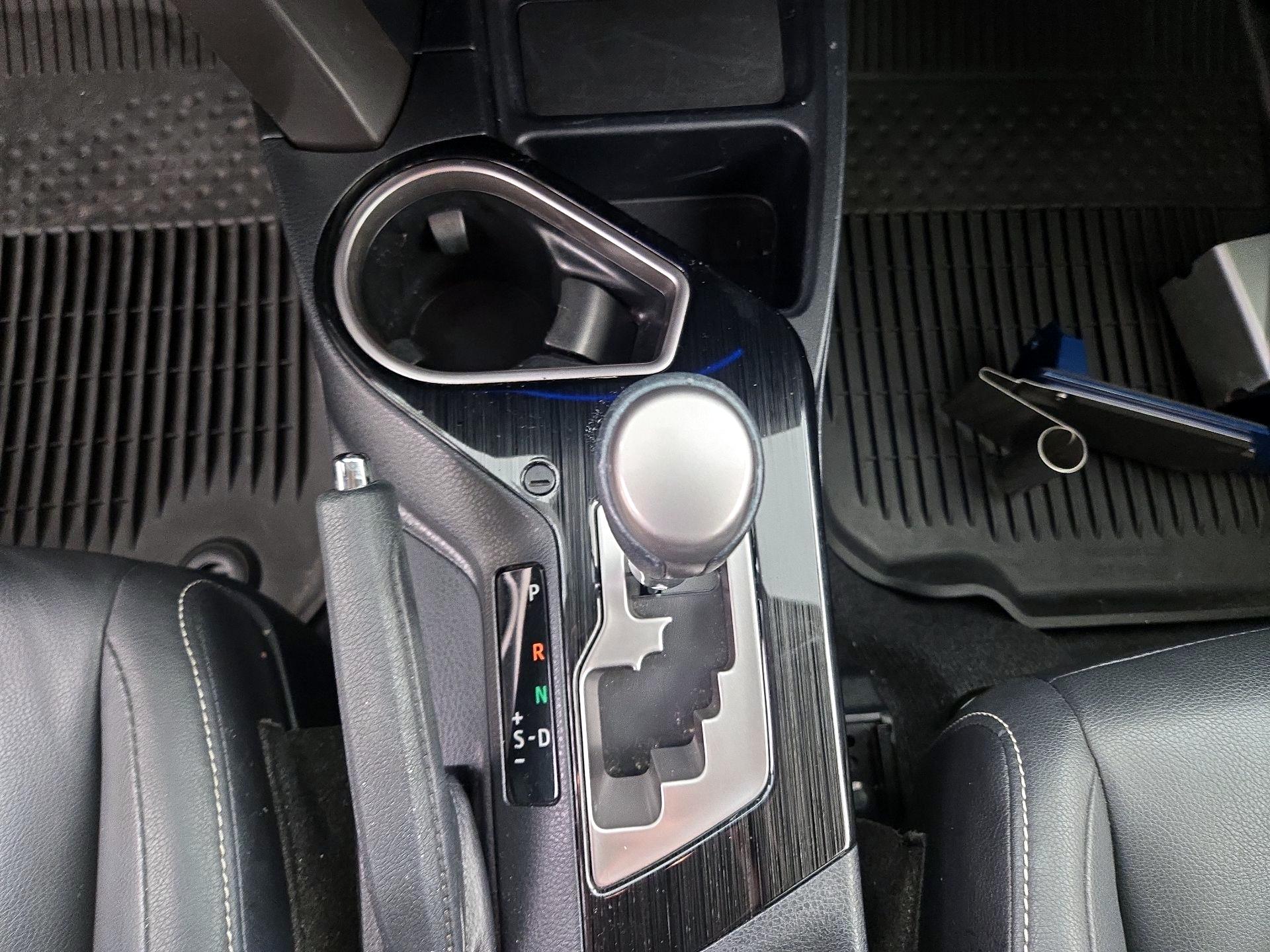 Thumbnail: 2016 Toyota RAV4 - 17