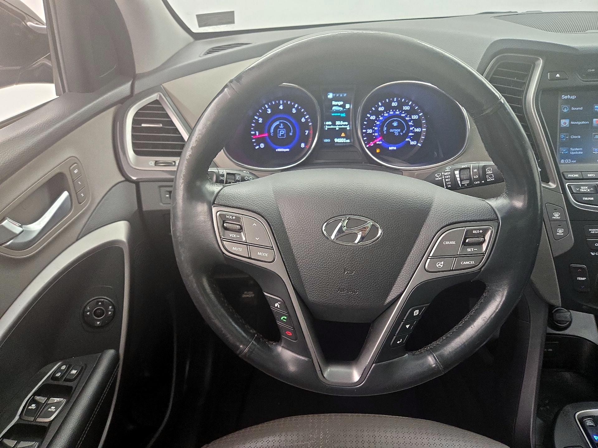 Thumbnail: 2015 Hyundai Santa Fe - 10