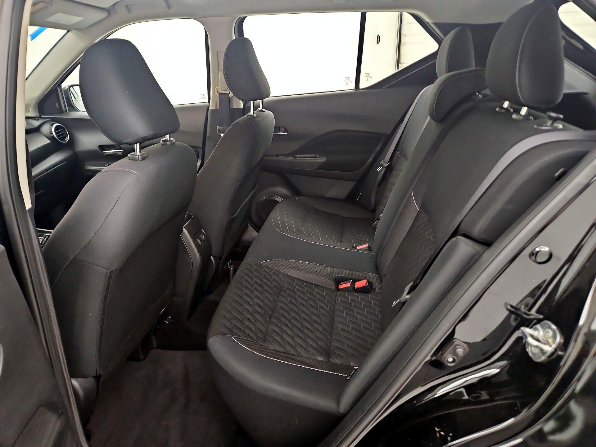 Thumbnail: 2021 Nissan Kicks - 19