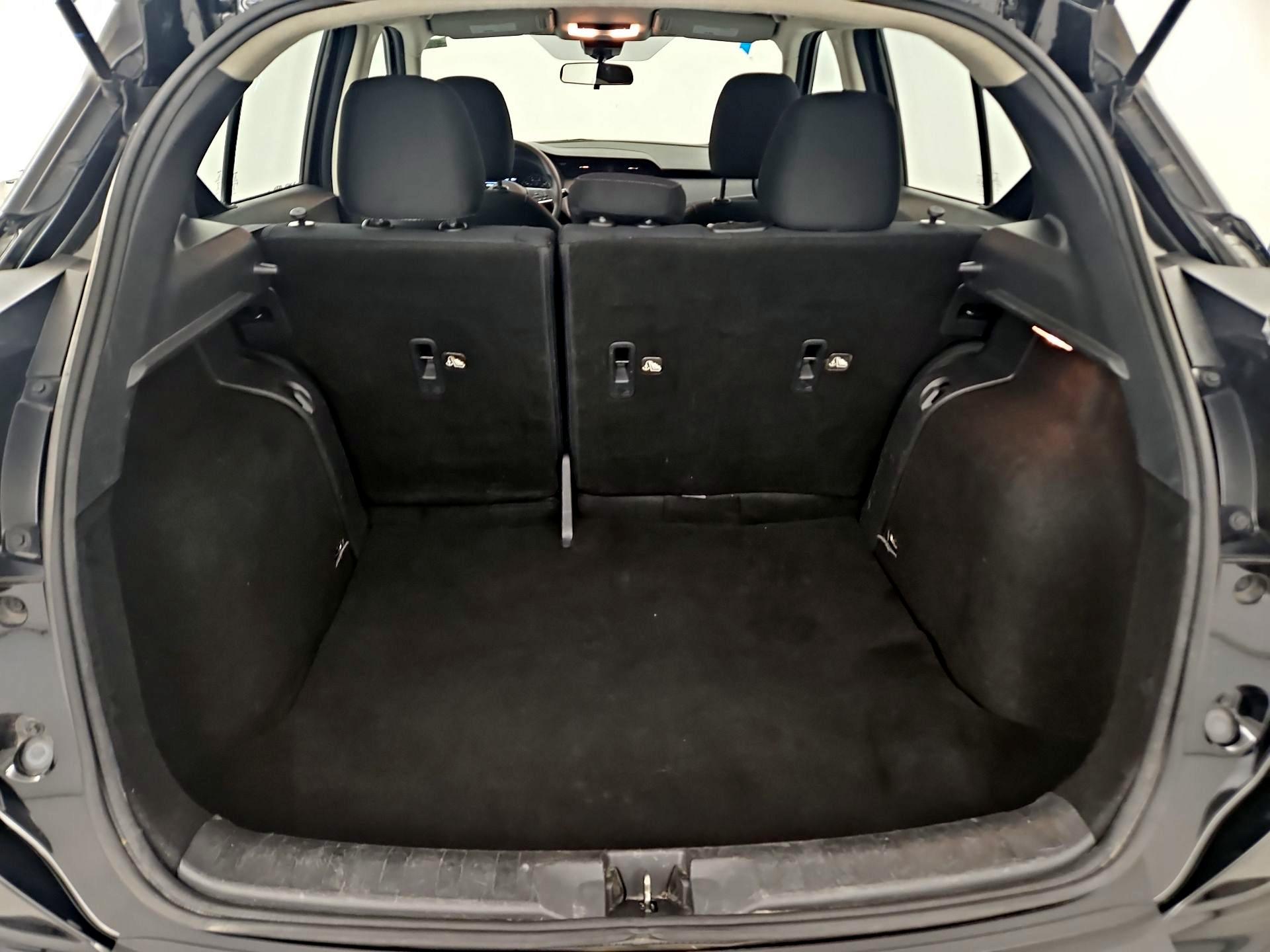 Thumbnail: 2021 Nissan Kicks - 20