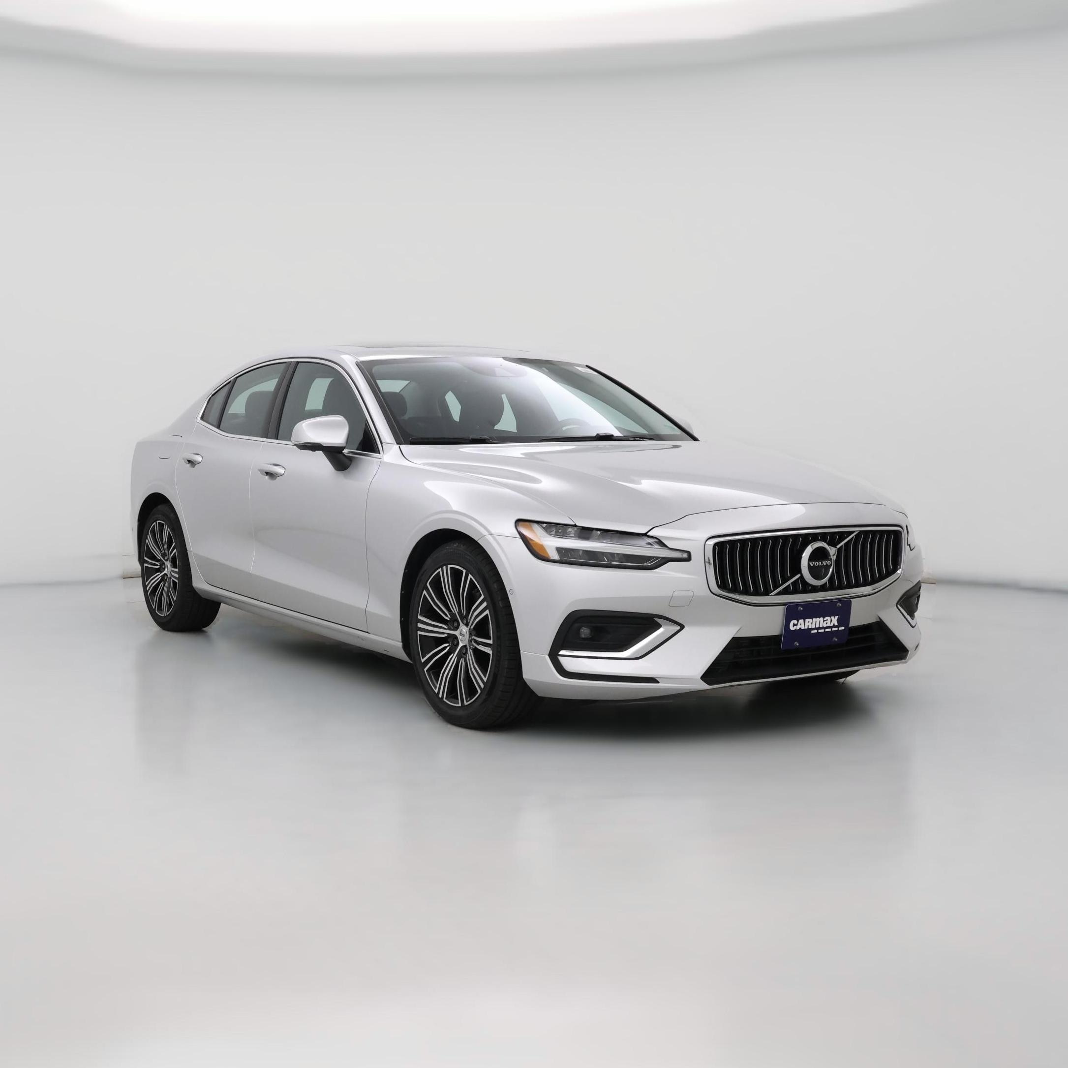 Thumbnail: 2022 Volvo S60 - 1