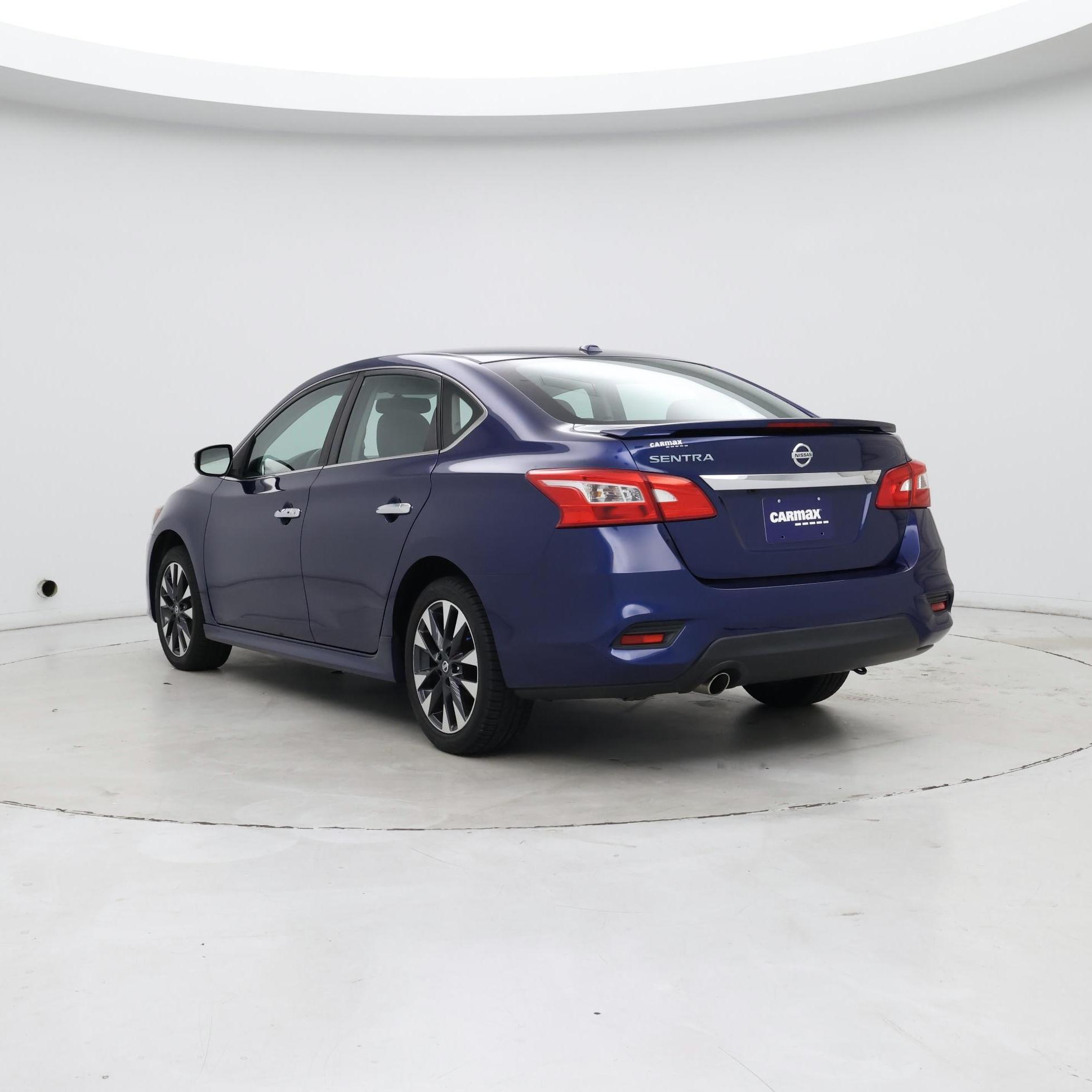 Thumbnail: 2017 Nissan Sentra - 2