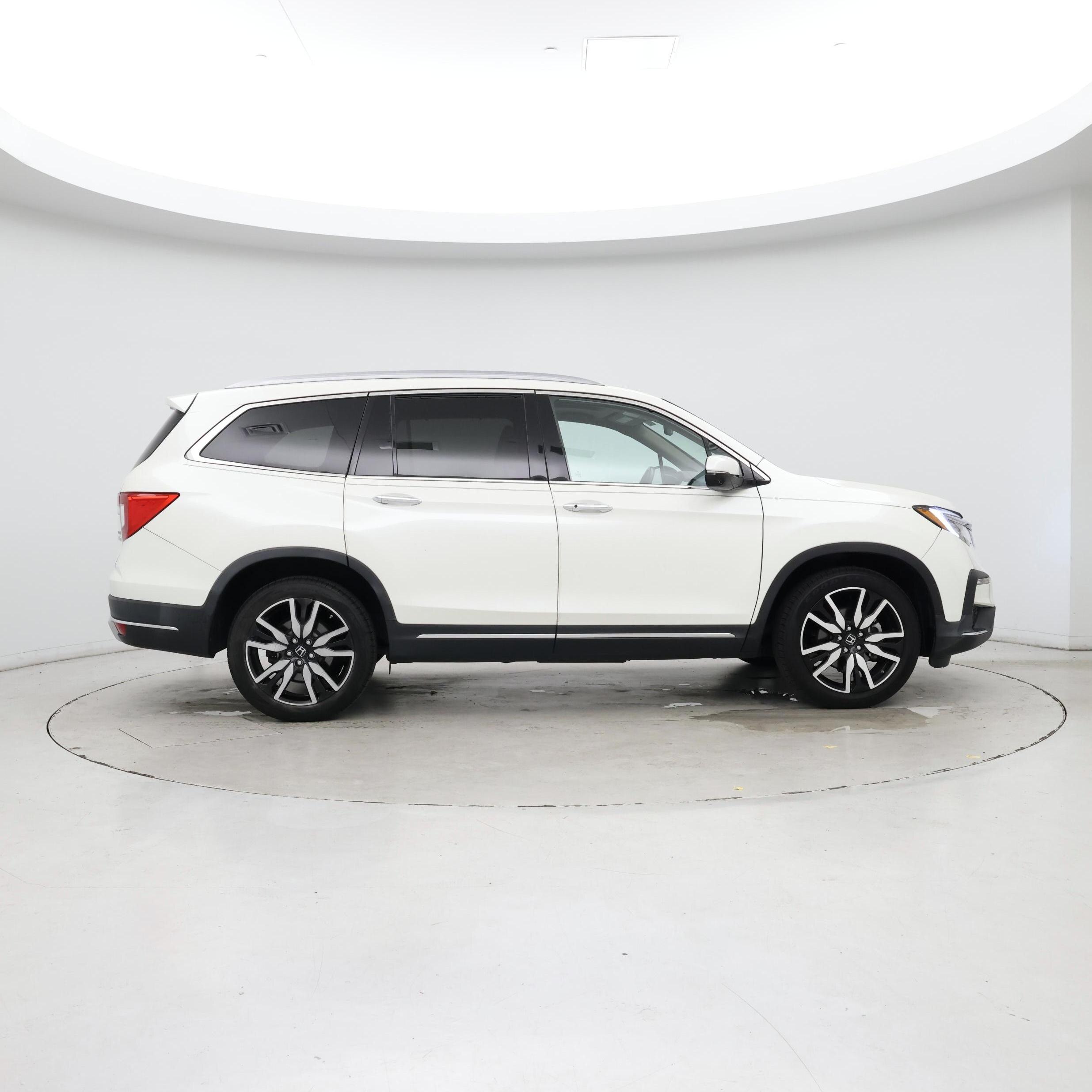 Thumbnail: 2019 Honda Pilot - 7