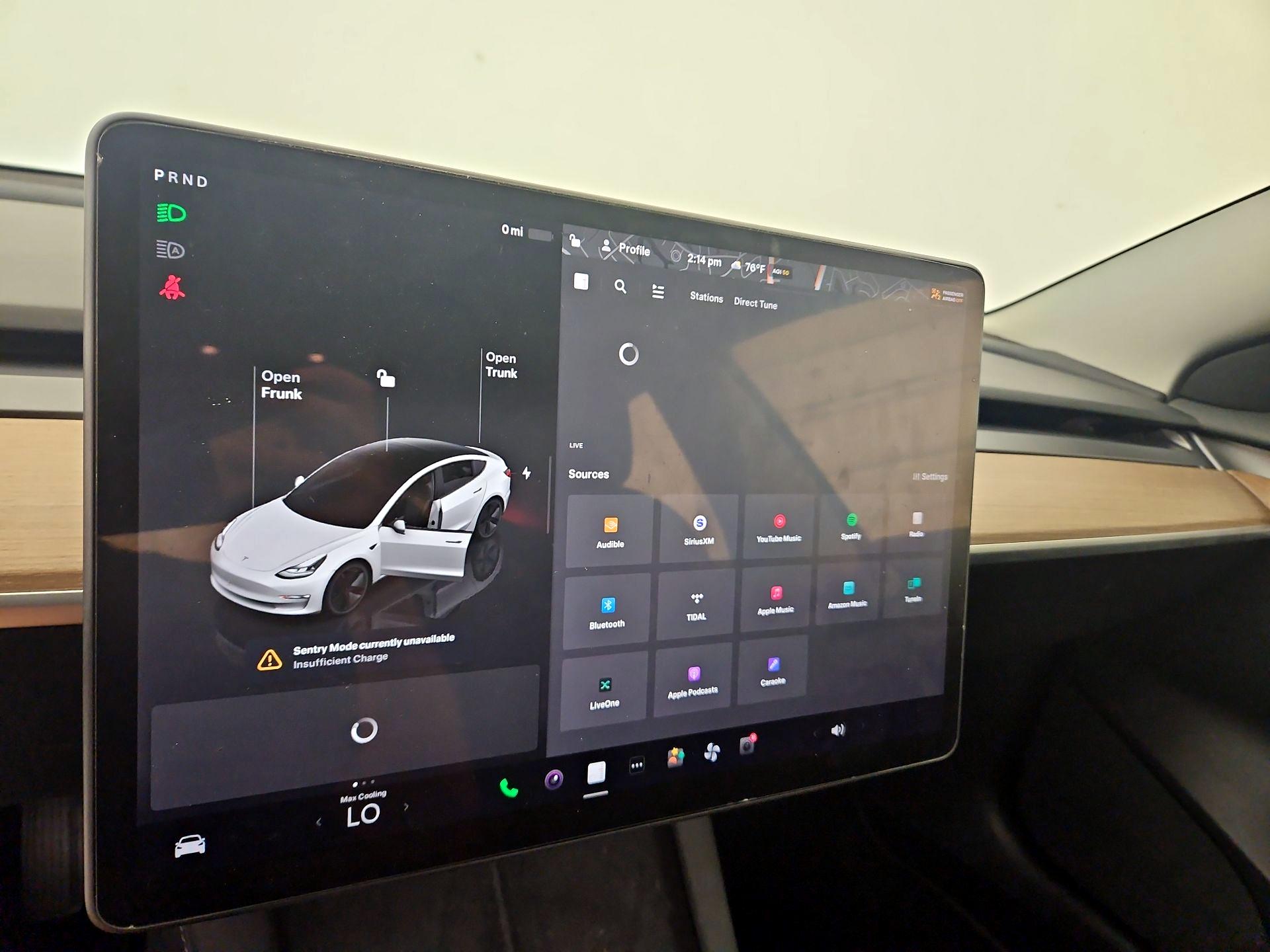 Thumbnail: 2022 Tesla Model 3 - 15