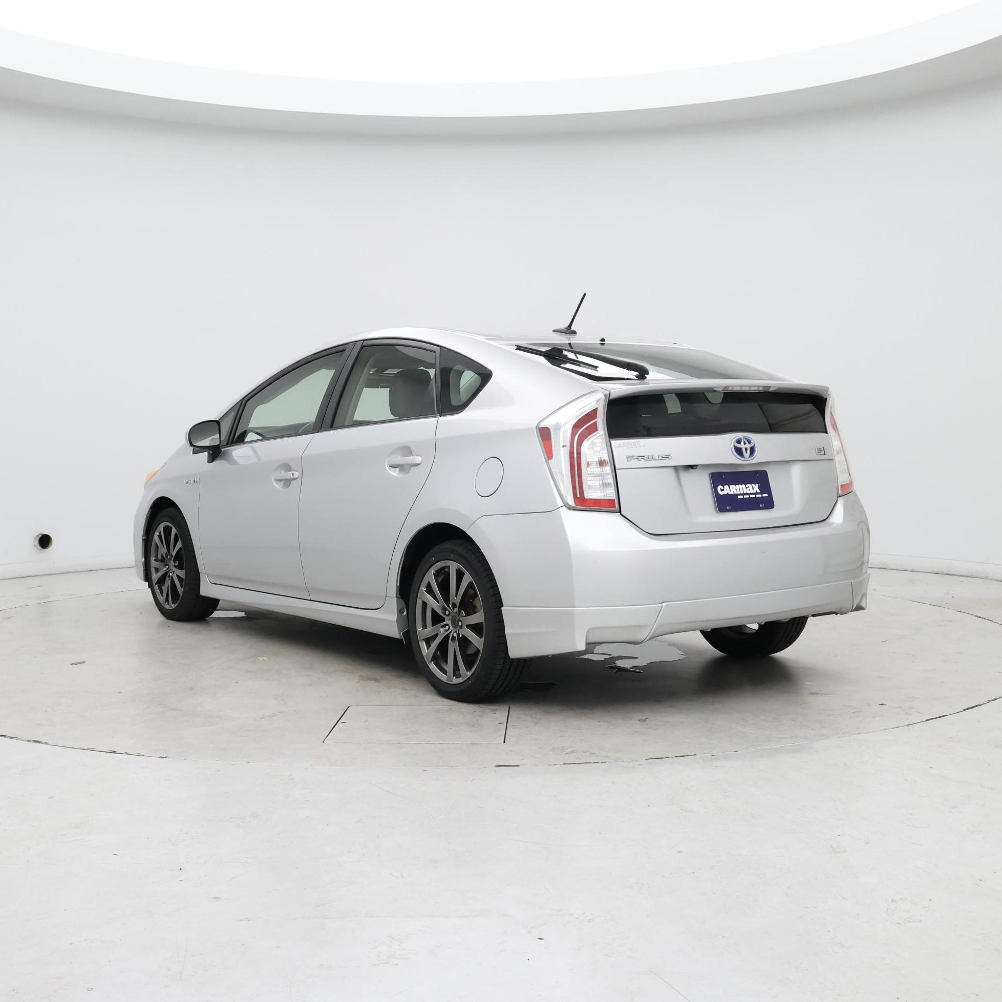 Thumbnail: 2014 Toyota Prius - 2