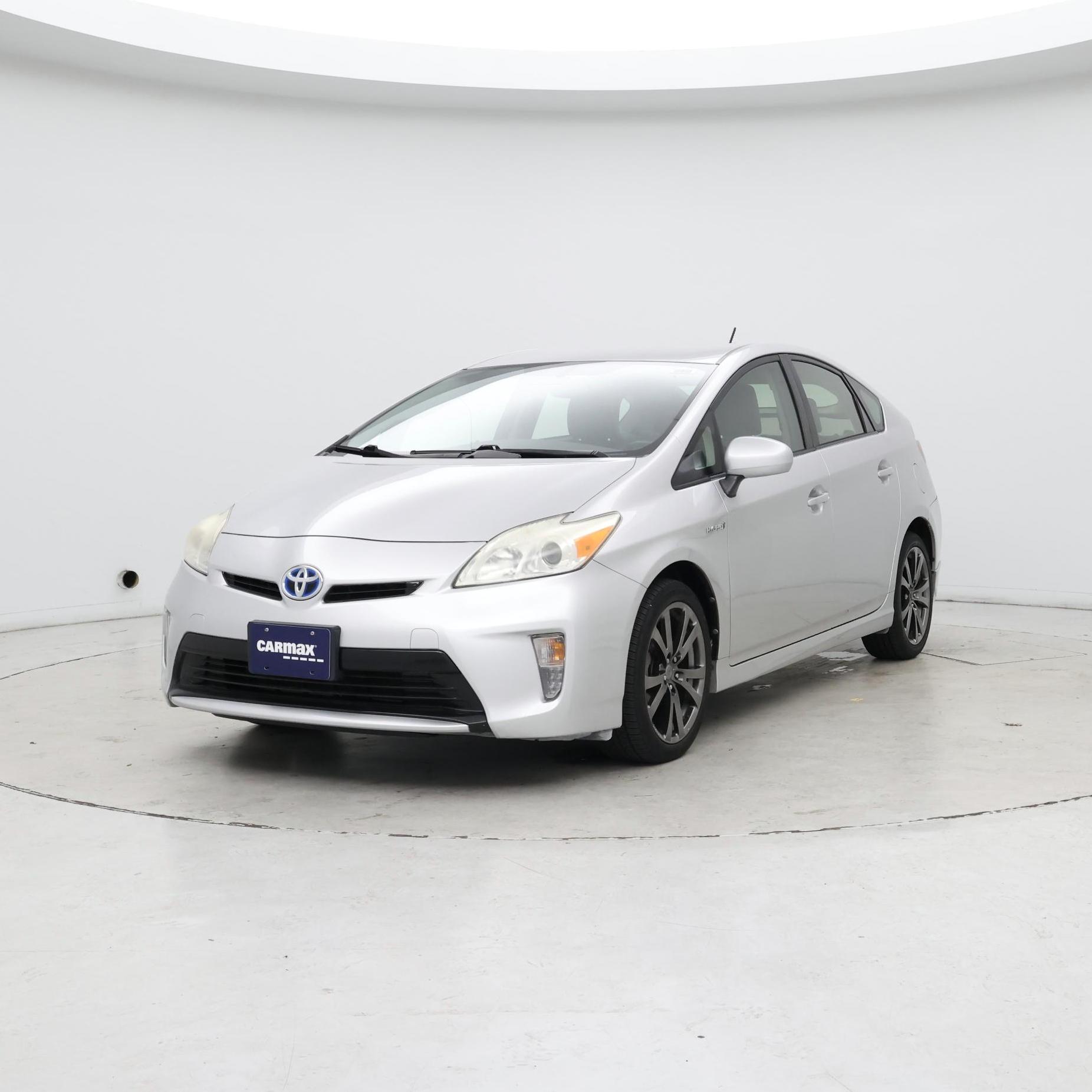 Thumbnail: 2014 Toyota Prius - 4