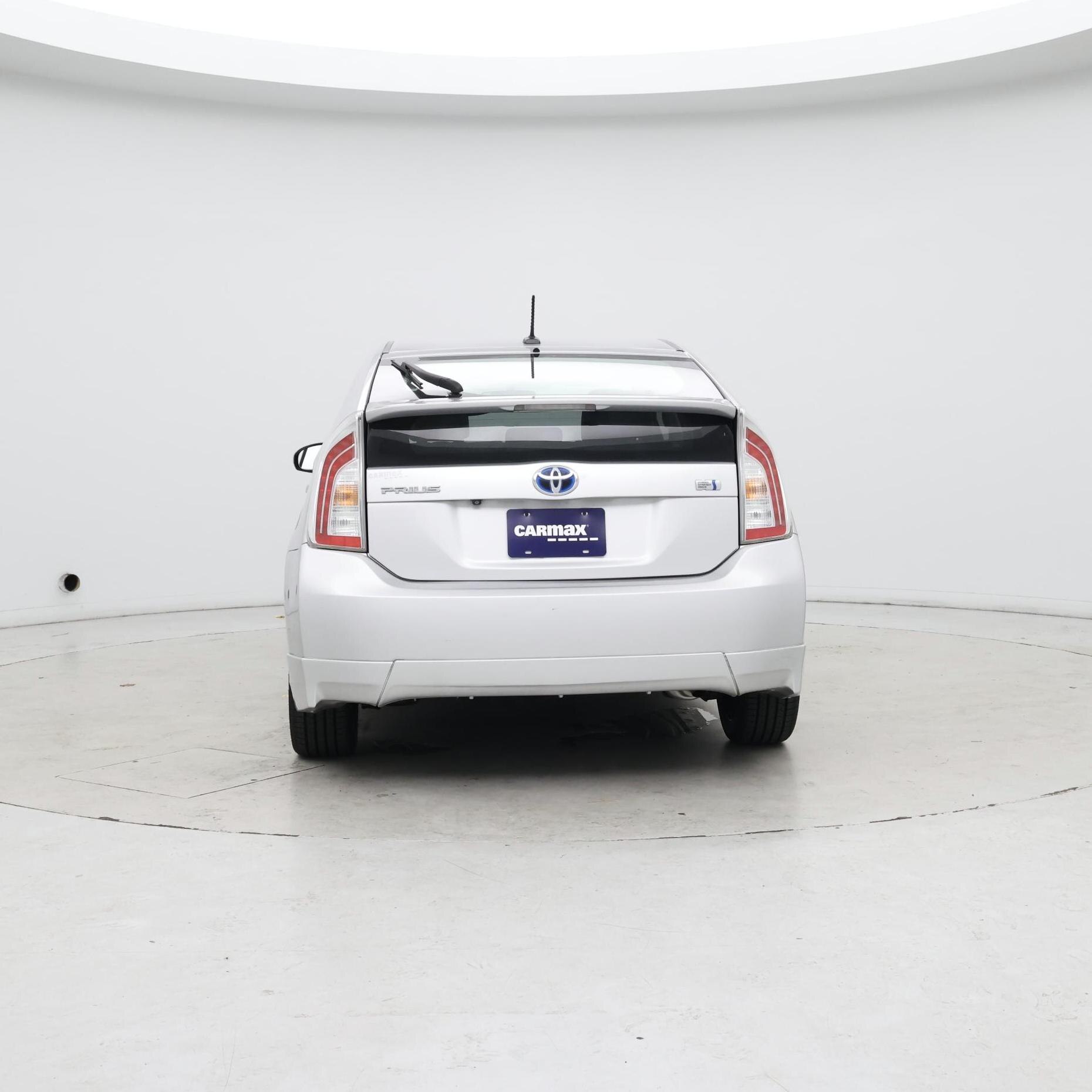 Thumbnail: 2014 Toyota Prius - 6