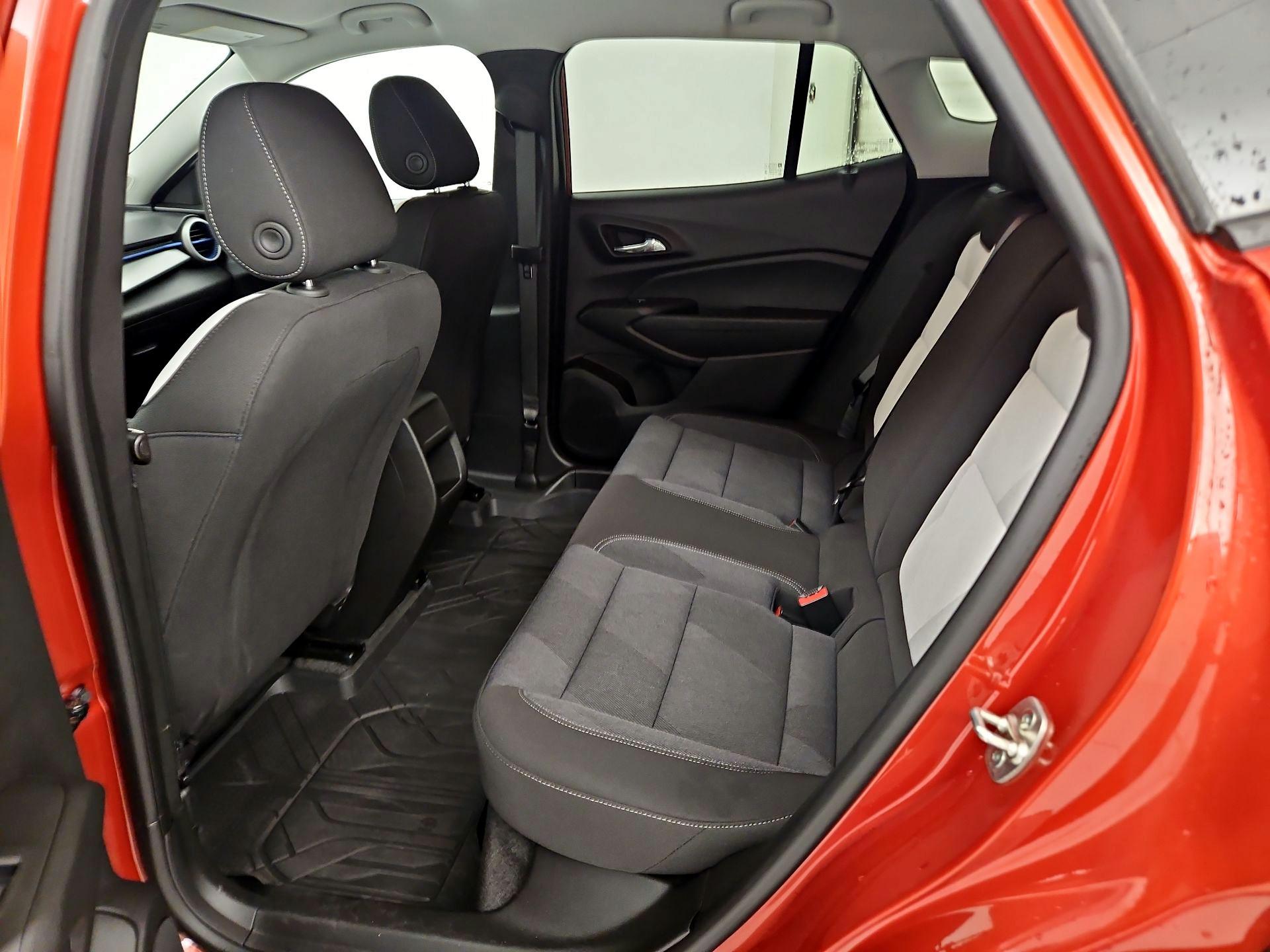 Thumbnail: 2024 Chevrolet Trax - 19