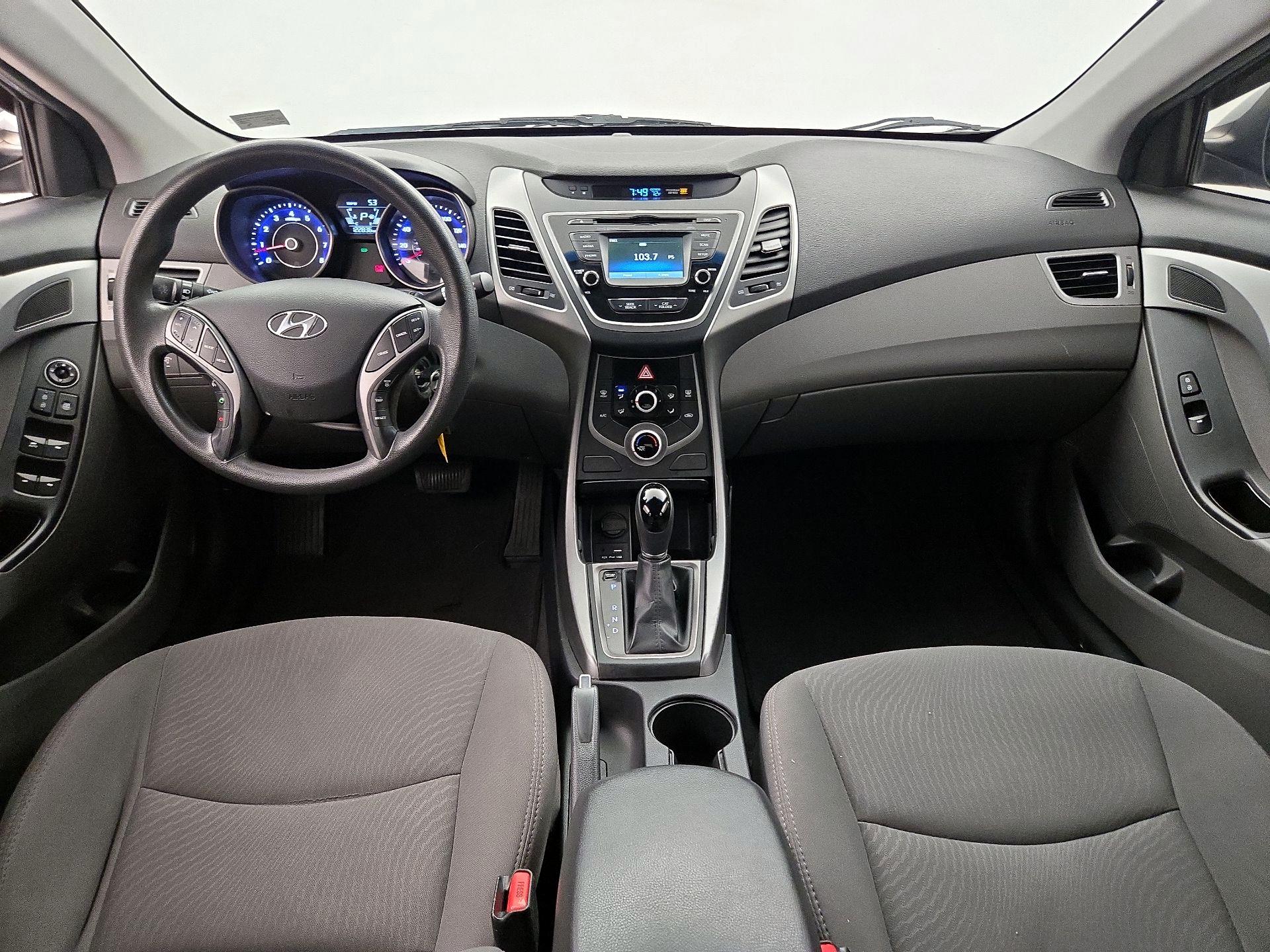 Thumbnail: 2015 Hyundai Elantra - 9
