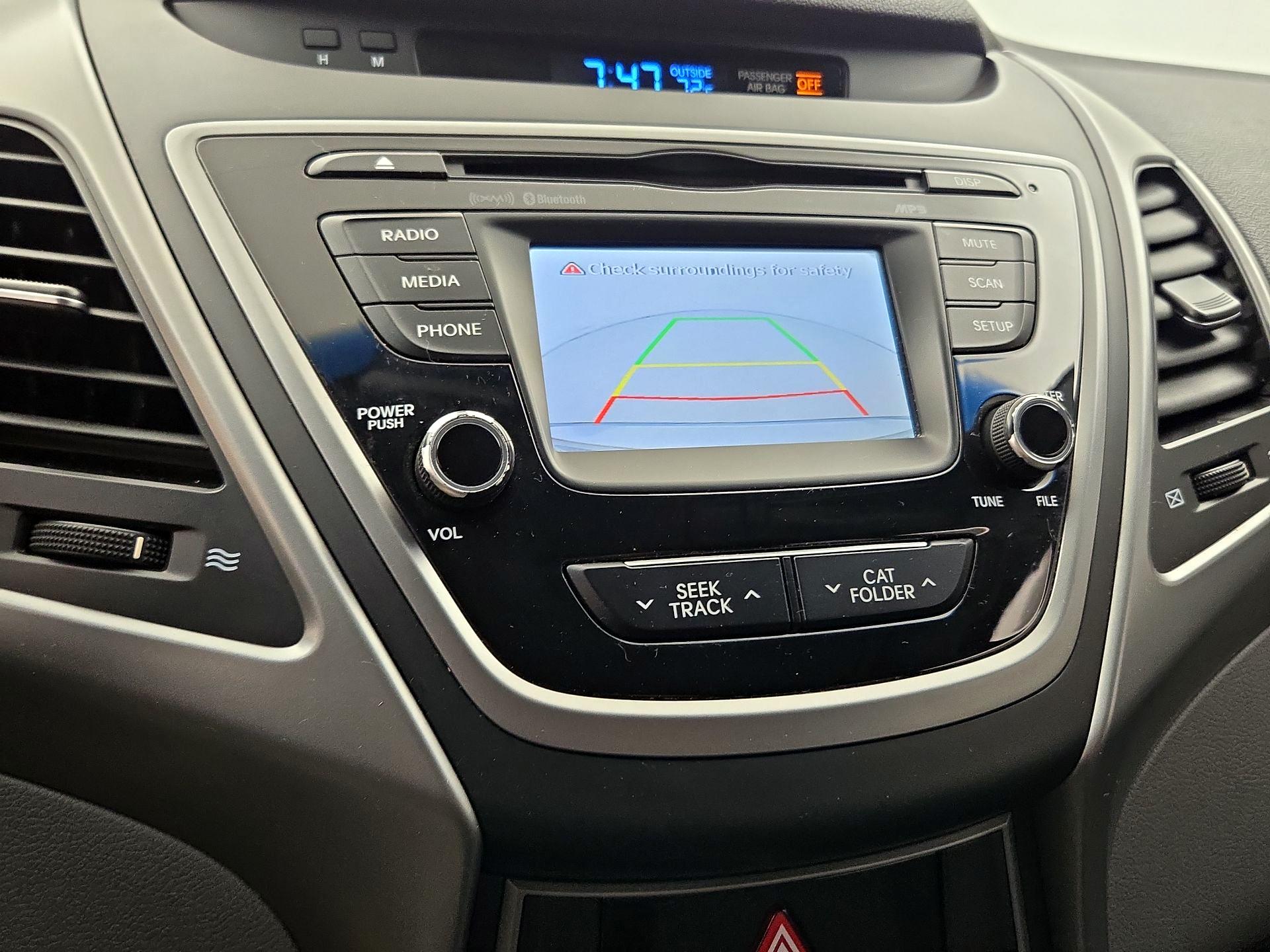 Thumbnail: 2015 Hyundai Elantra - 14