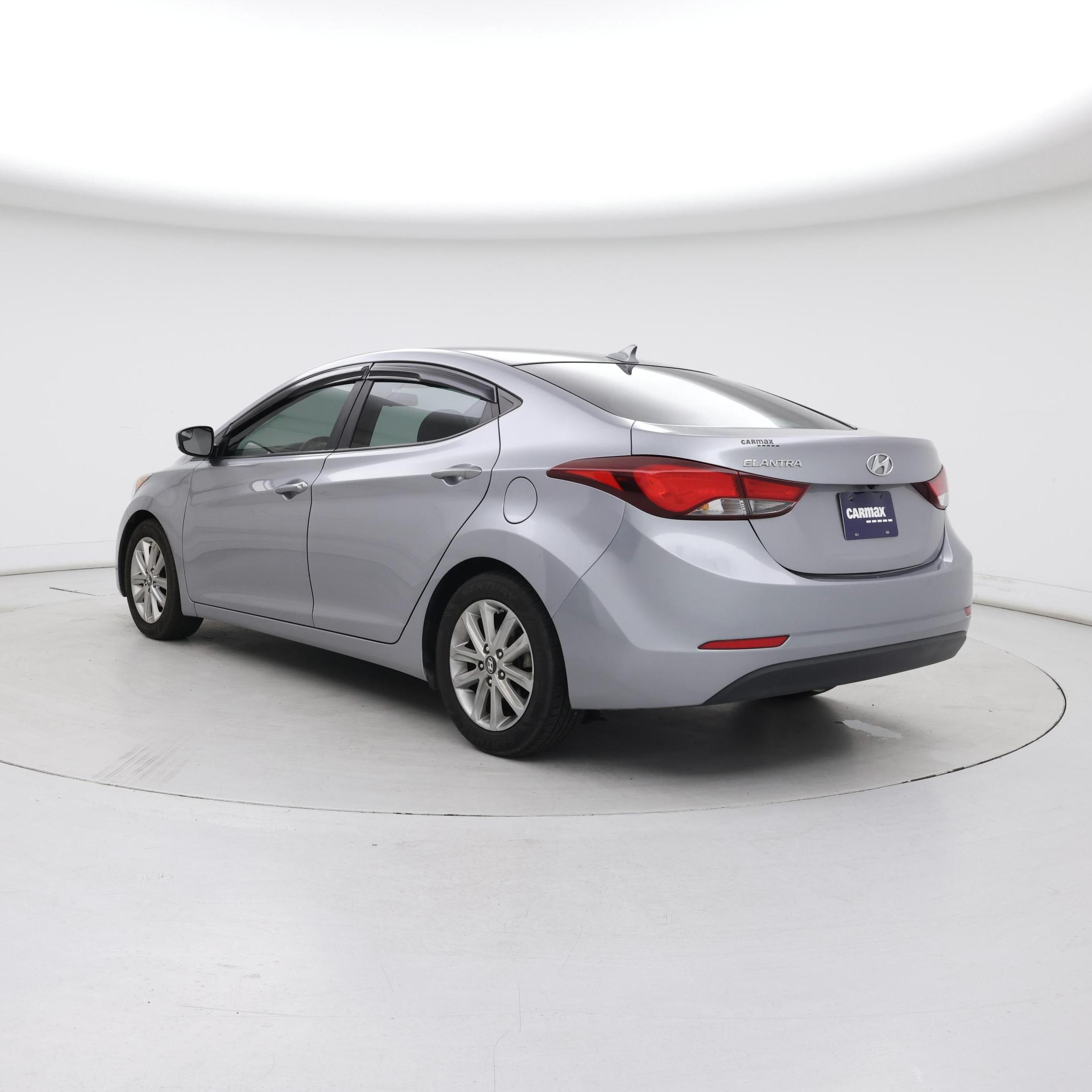 Thumbnail: 2015 Hyundai Elantra - 2