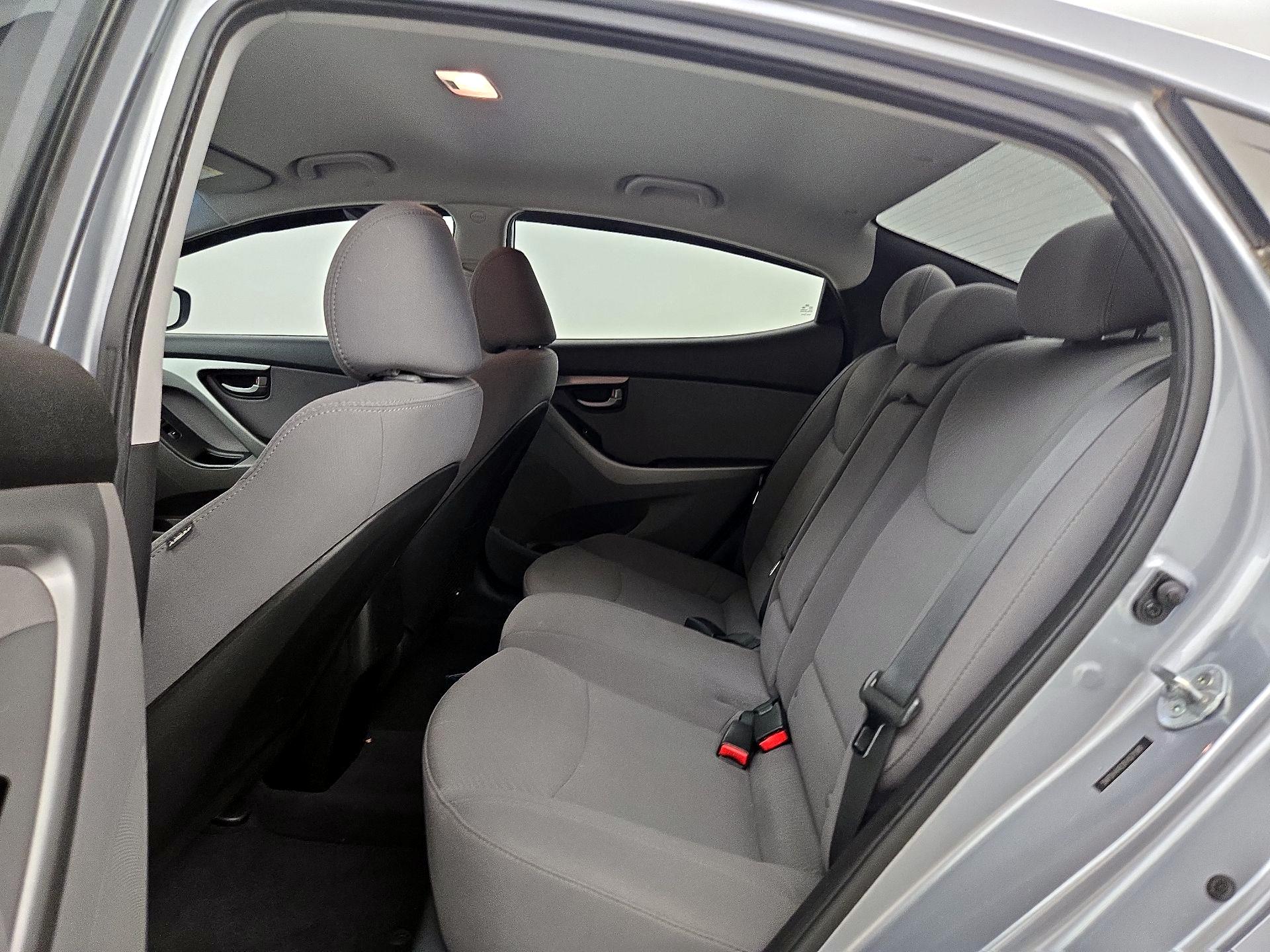Thumbnail: 2015 Hyundai Elantra - 19