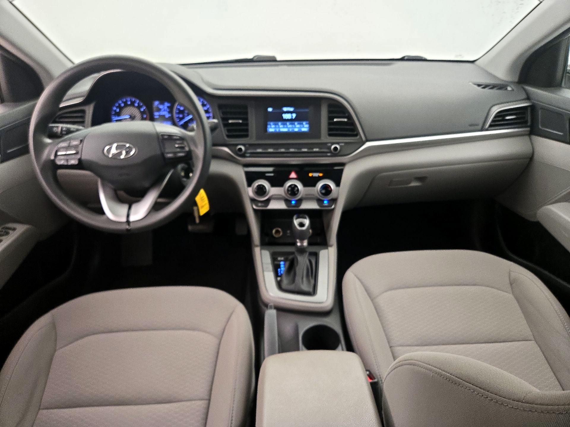 Thumbnail: 2019 Hyundai Elantra - 11