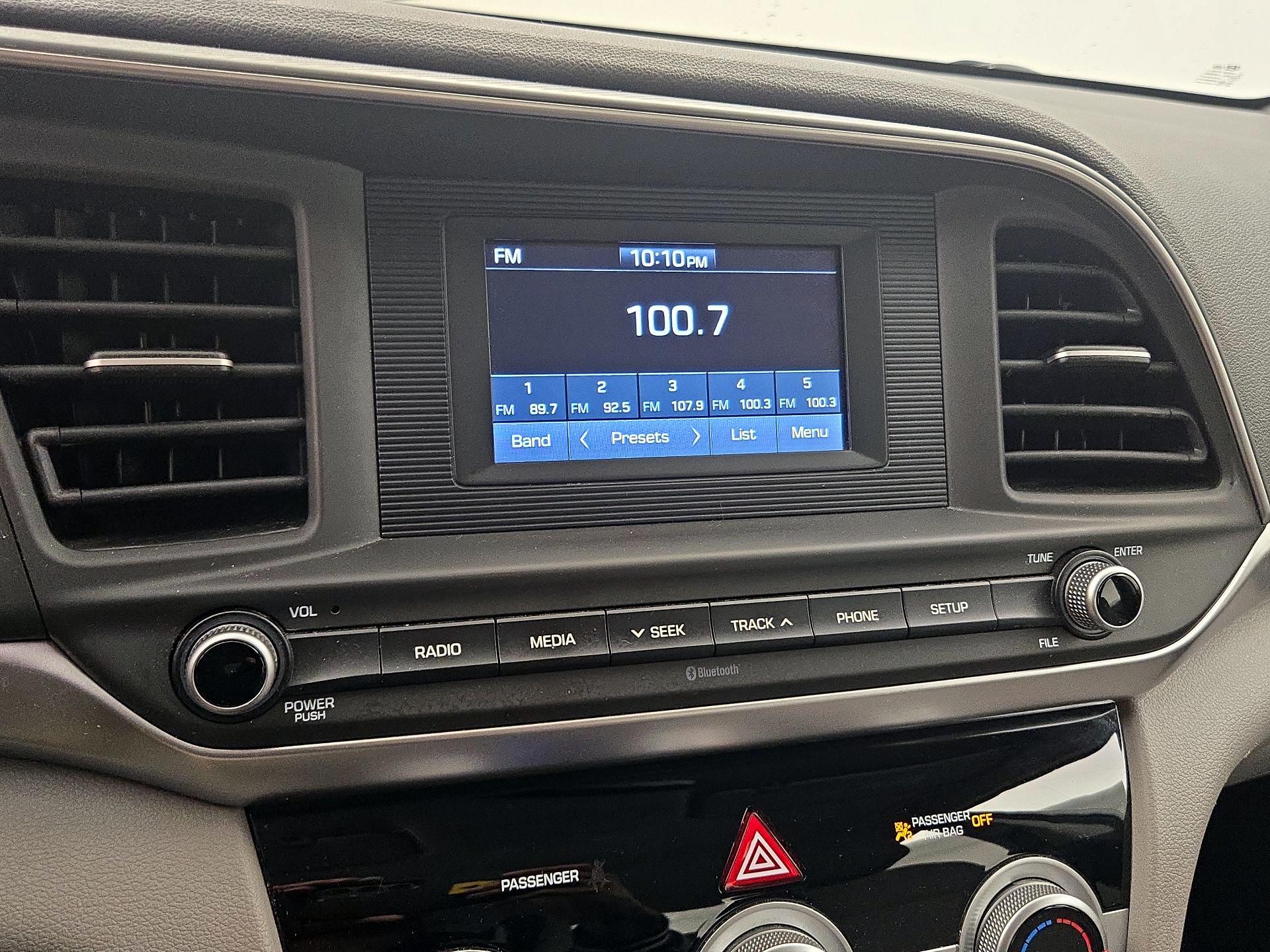 Thumbnail: 2019 Hyundai Elantra - 15